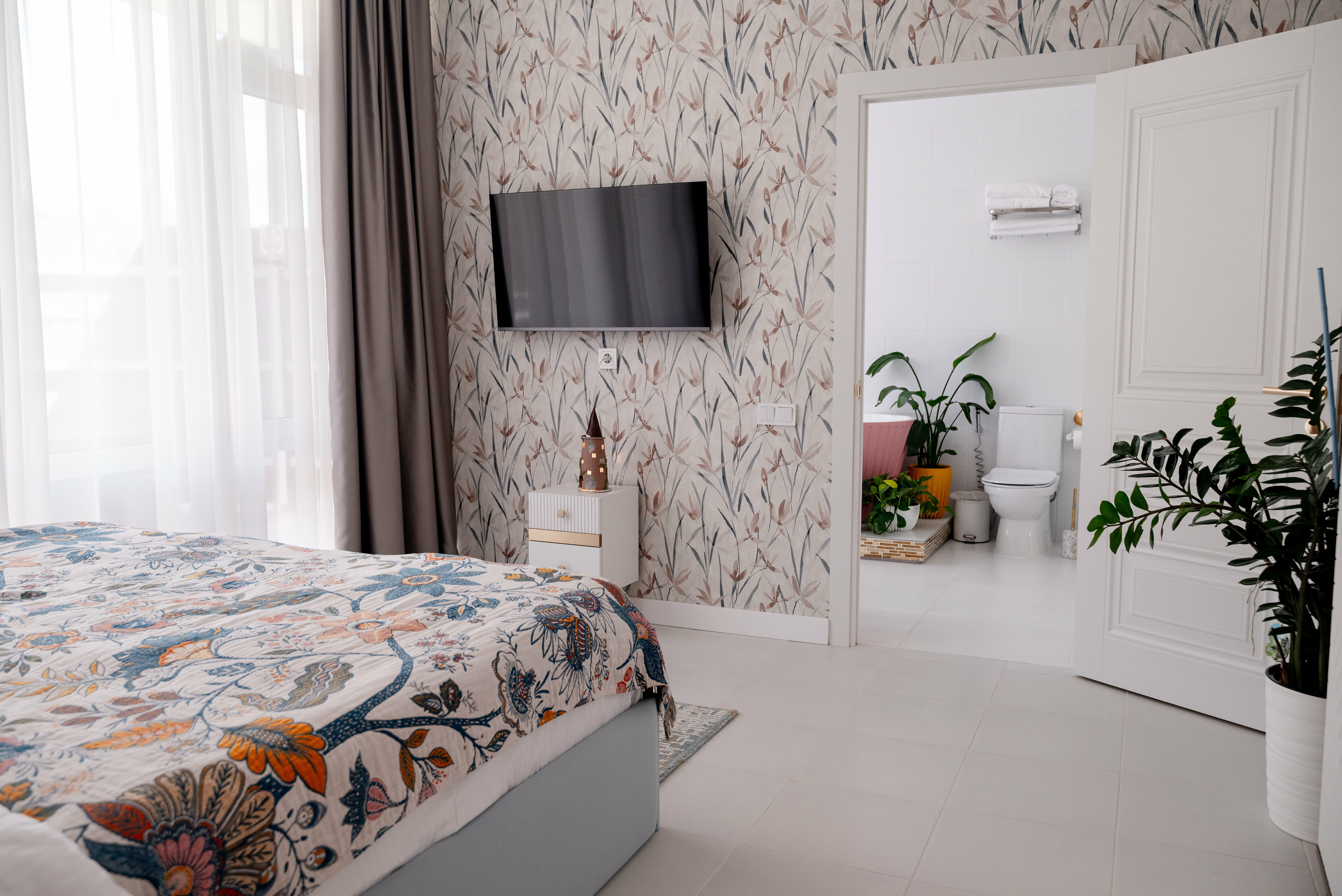 Премиальная вилла "Джуца ЛЮКС" с горячим бассейном