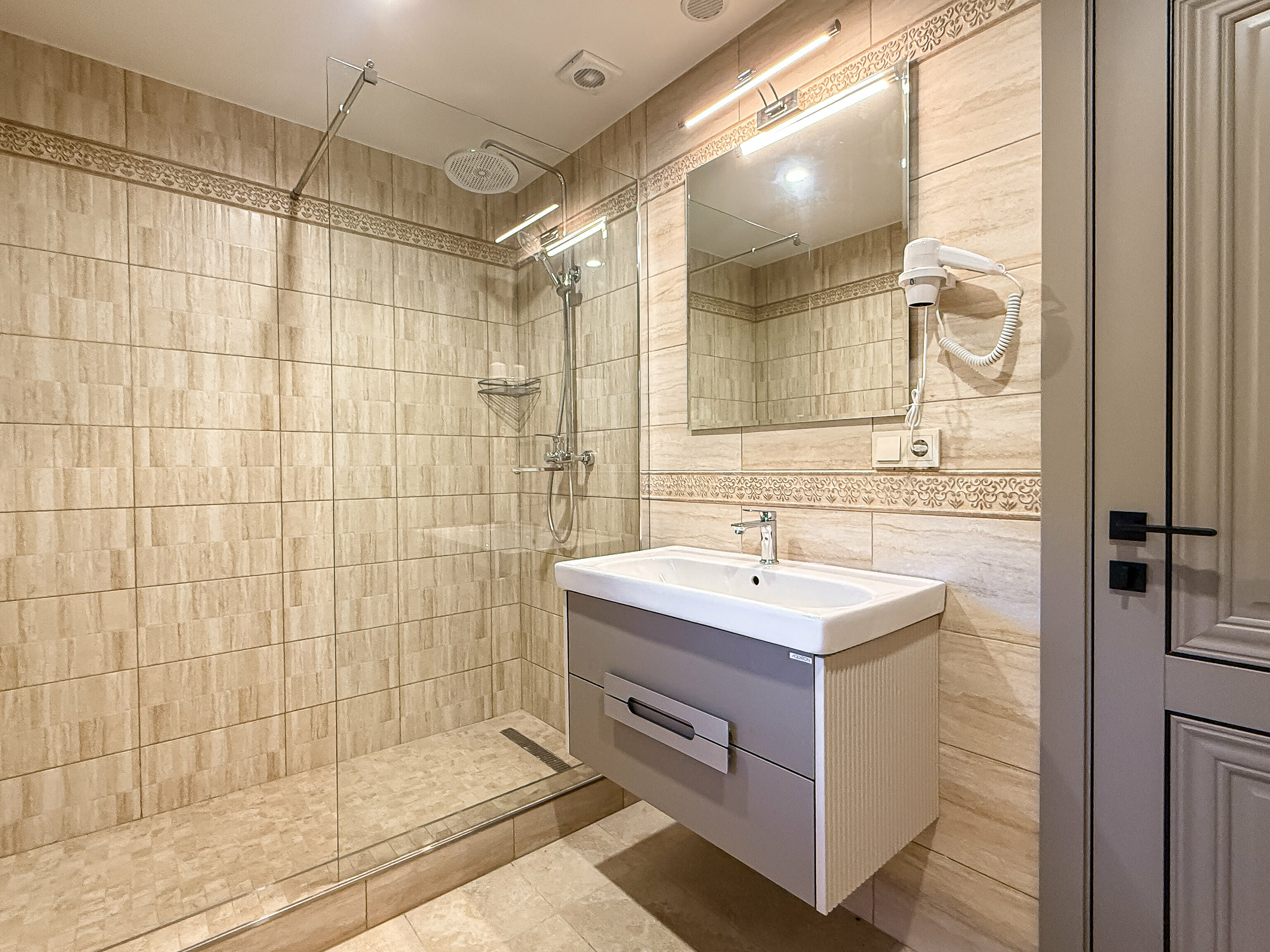 Полулюкс Второй этаж (корпус Гамма)