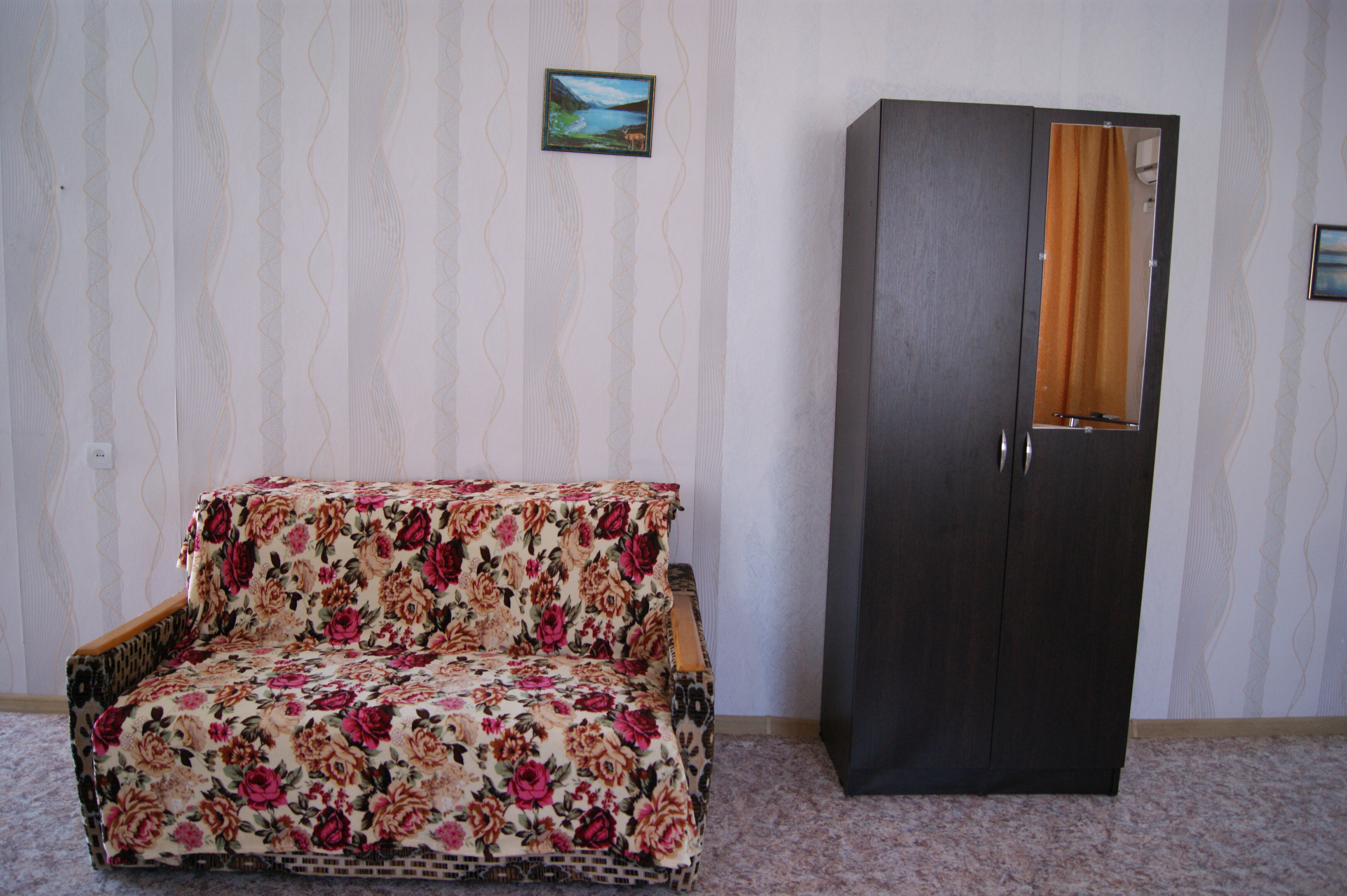 Пятиместный номер со своей кухней