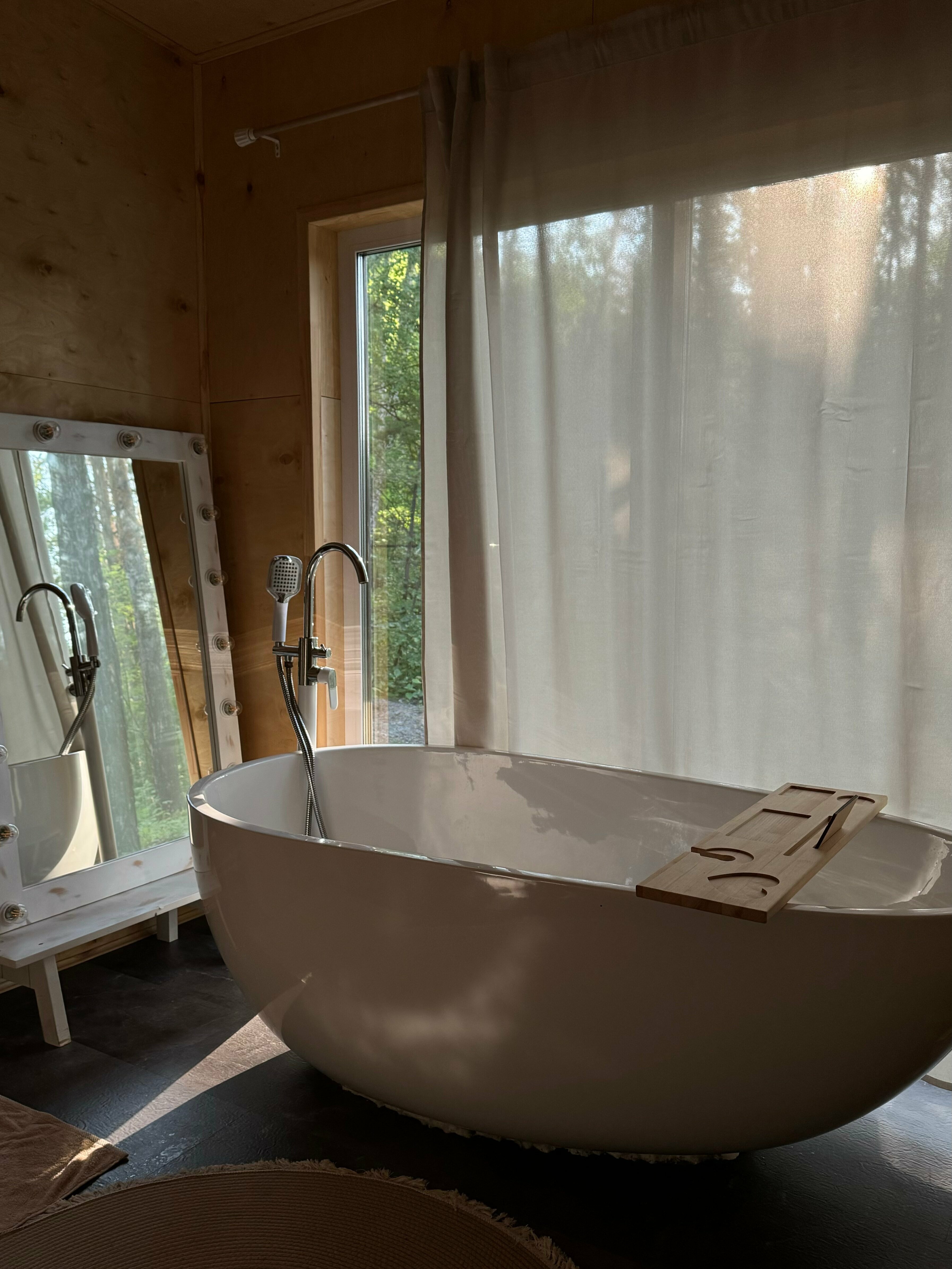 Дом с видом на лес