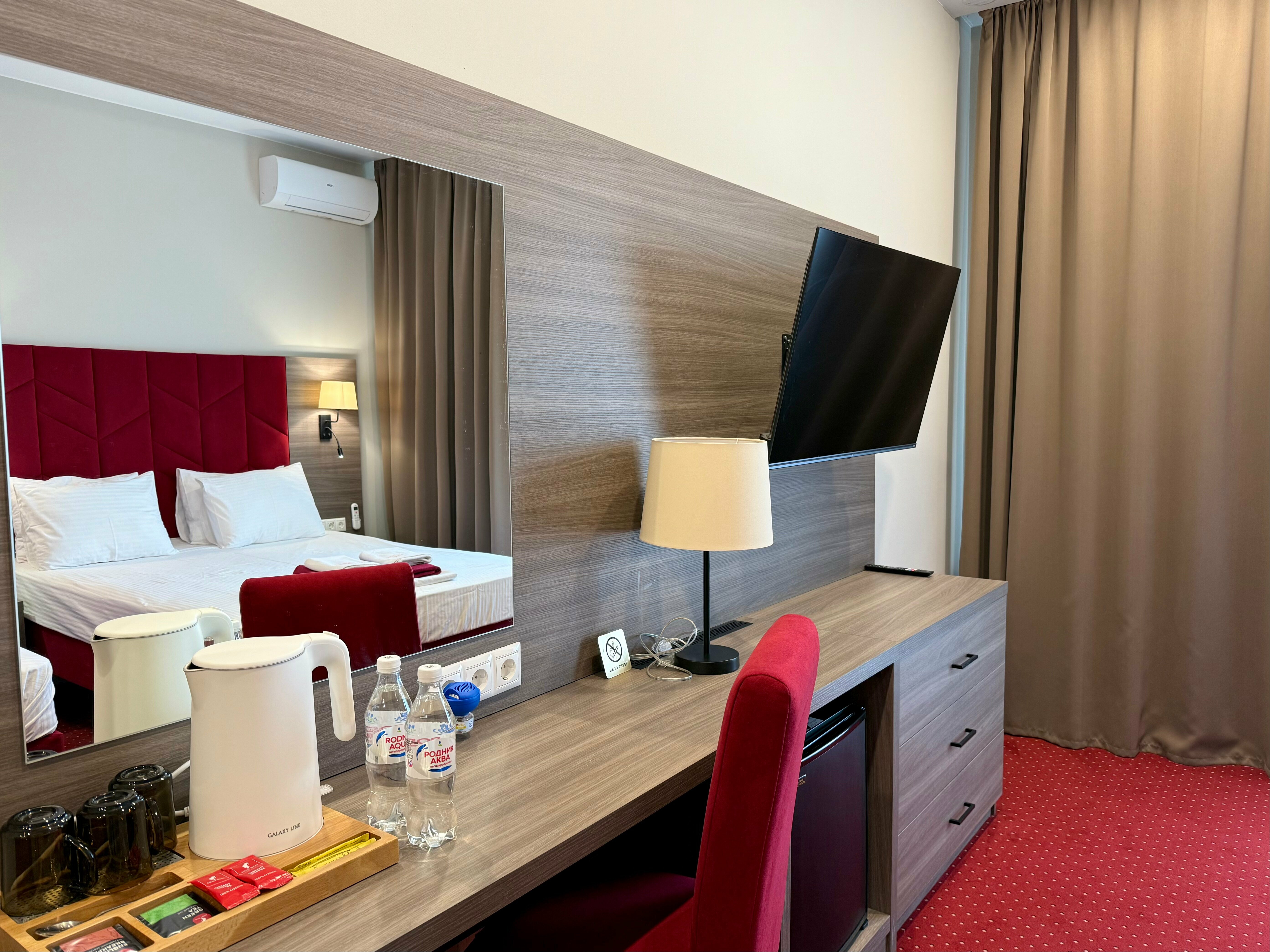 Трехместный номер с балконом