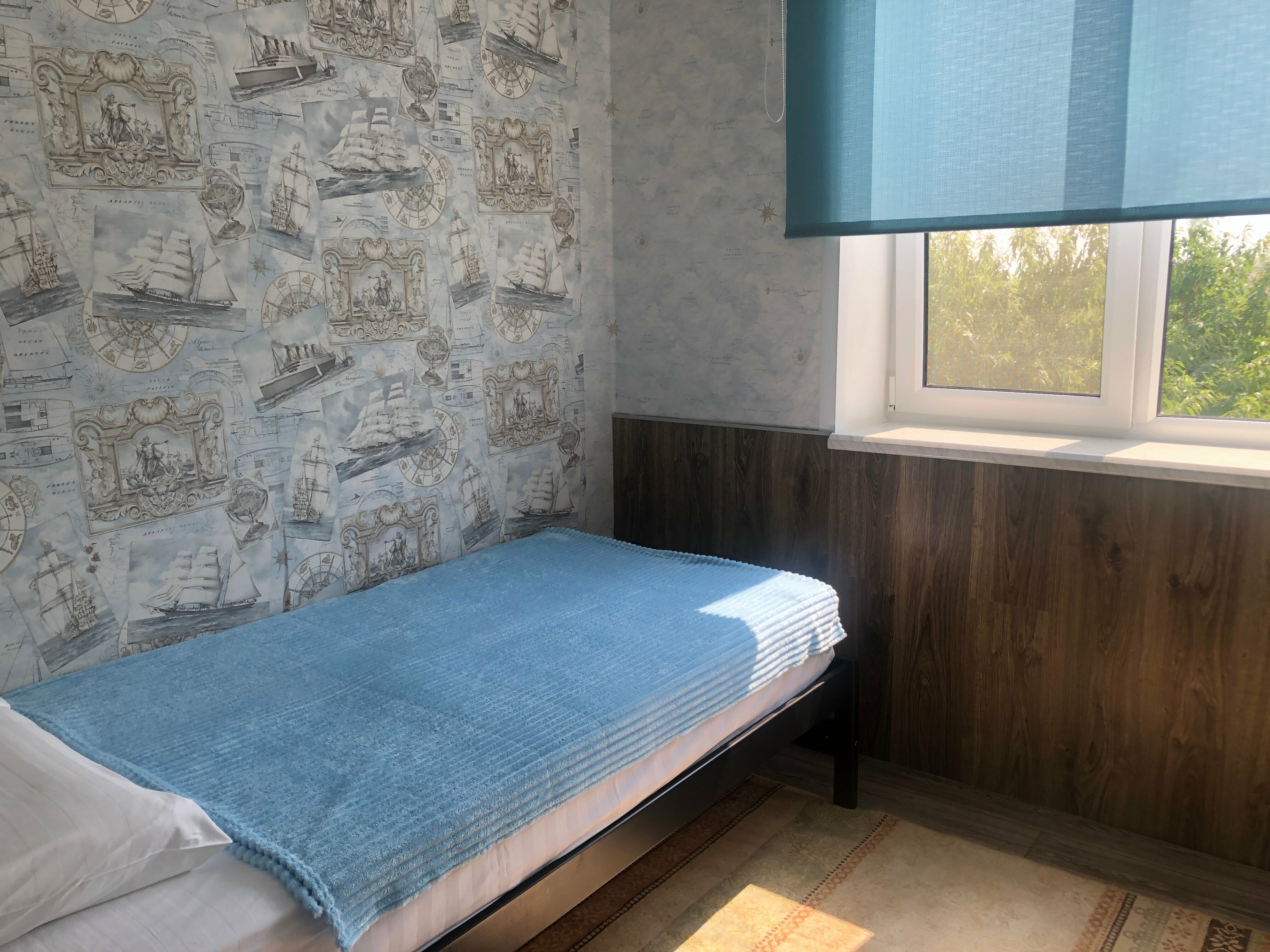 "Птицы" Трехместный двухкомнатный номер на 1 этаже