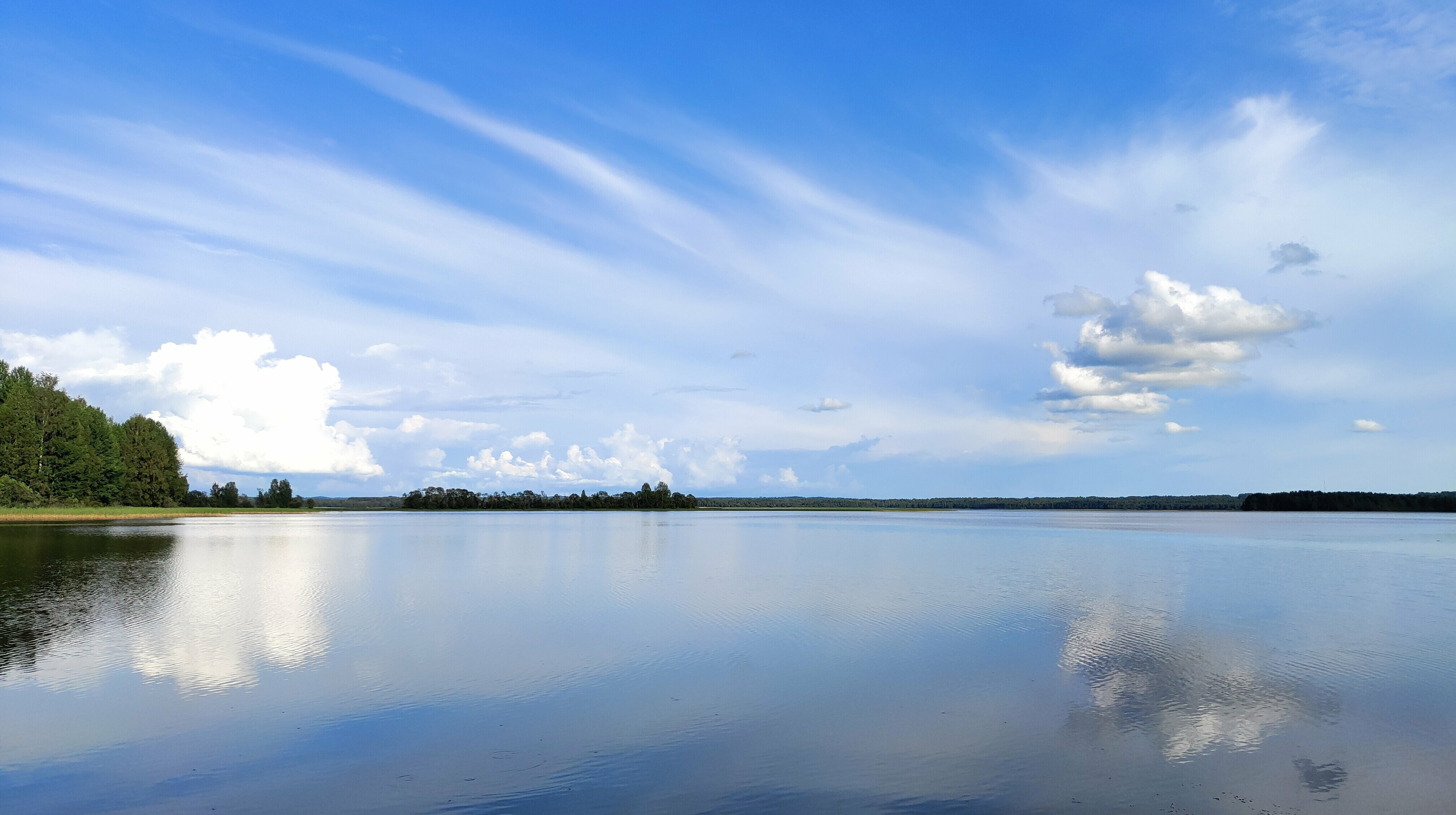Дом с видом на озеро
