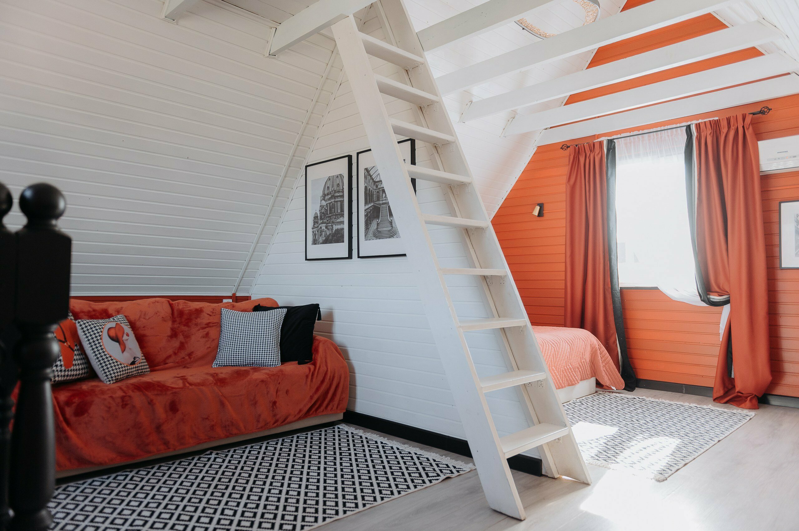 "Джан Туган" дом #2 c теплым бассейном, баней и джакузи