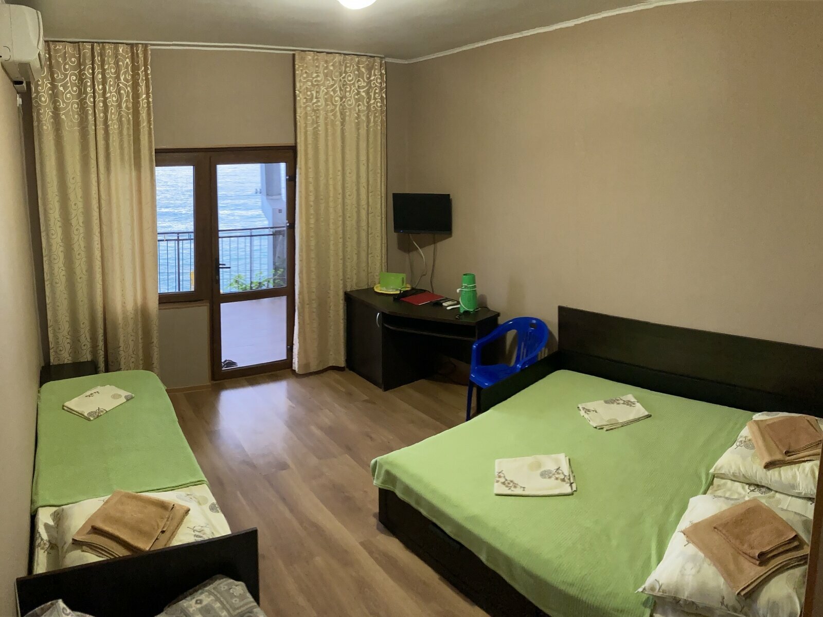 Стандартный трехместный номер