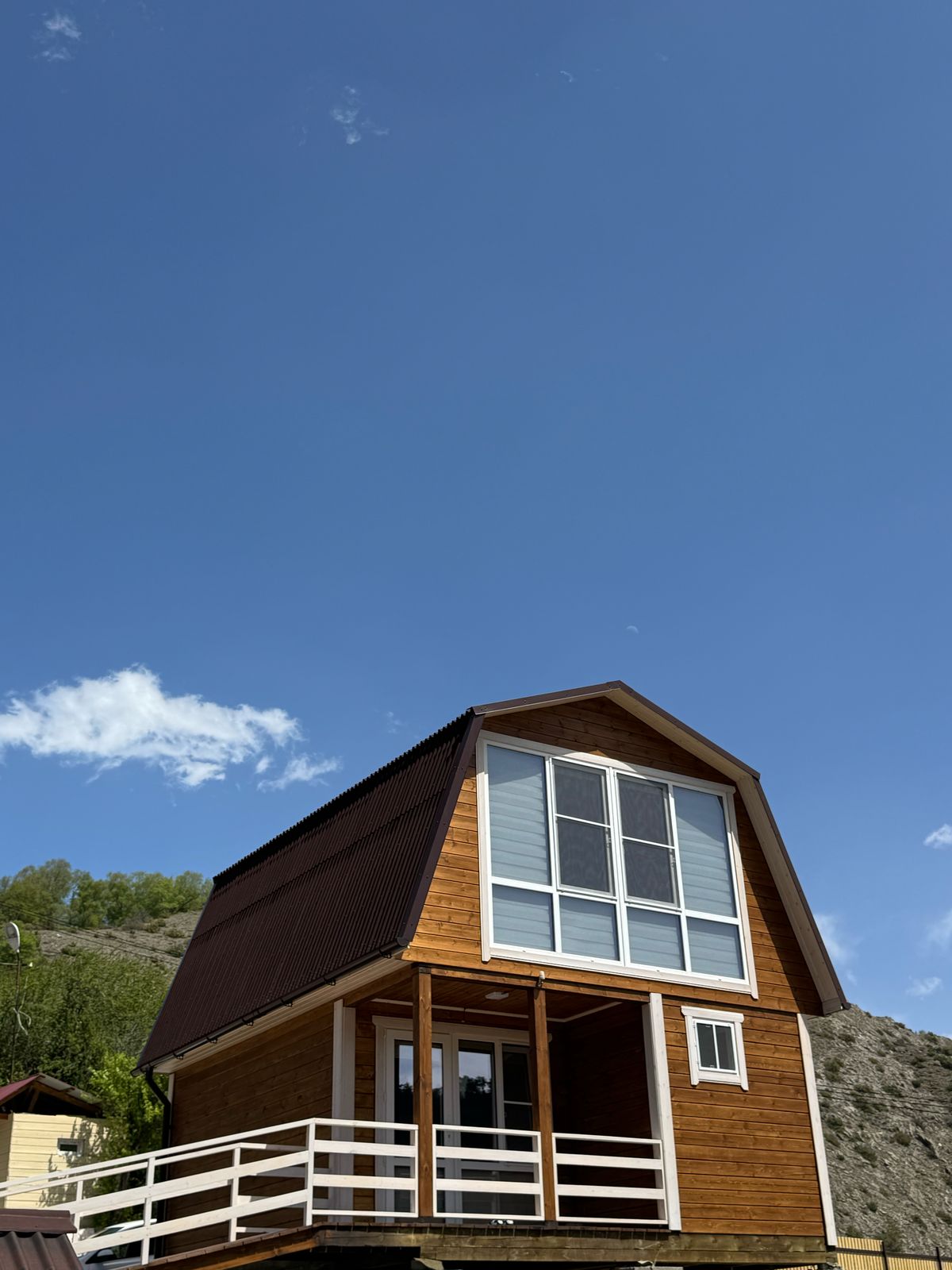 Дом с видом на горы