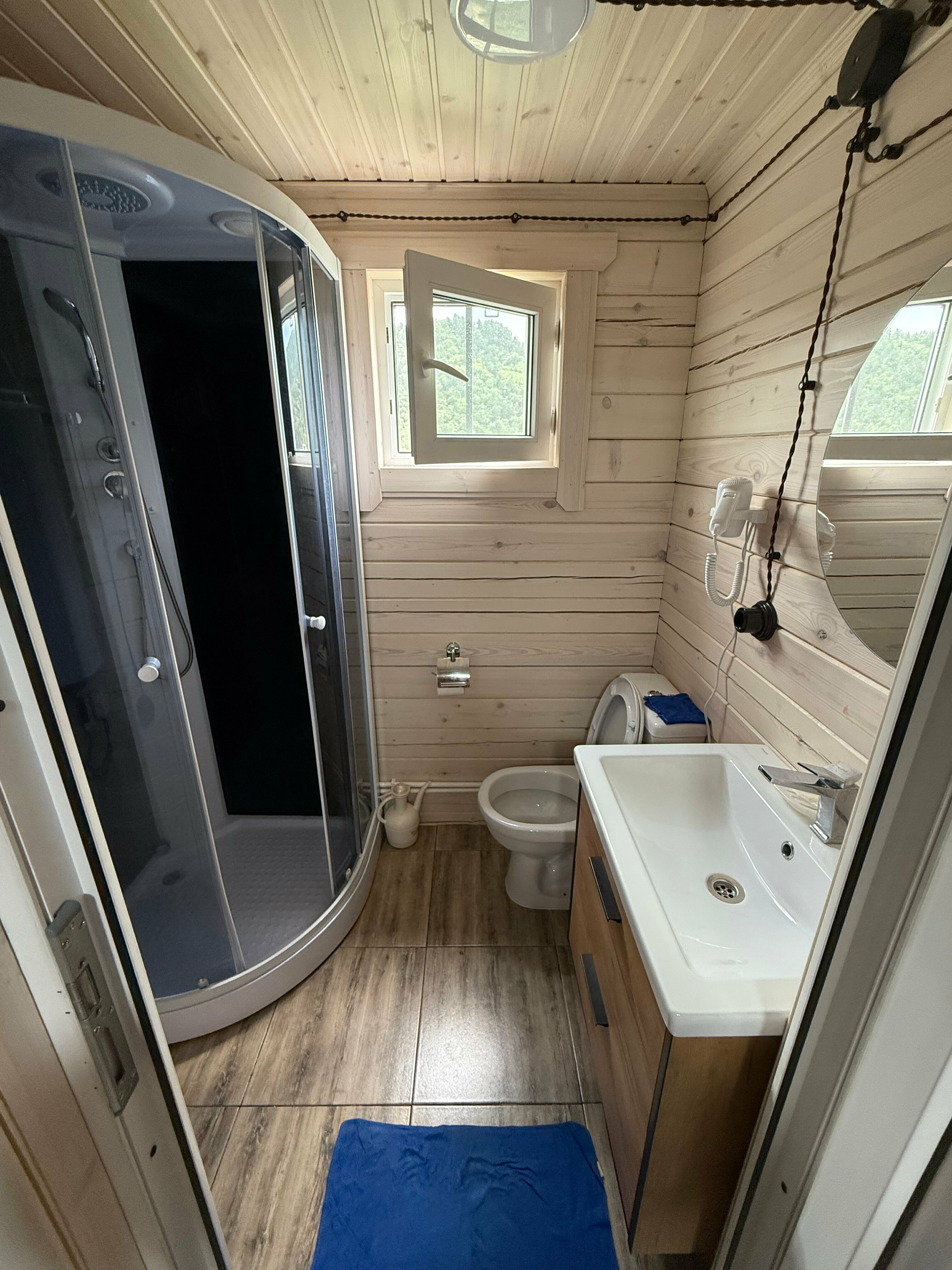 Дом с видом на горы