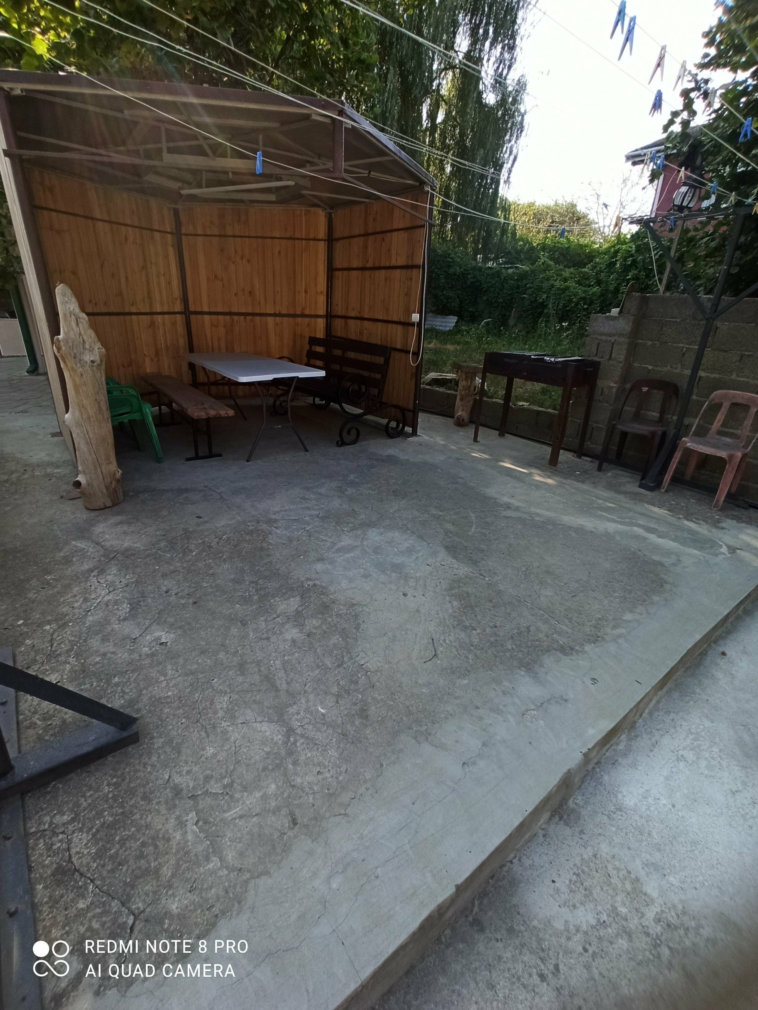 Коттедж с балконом