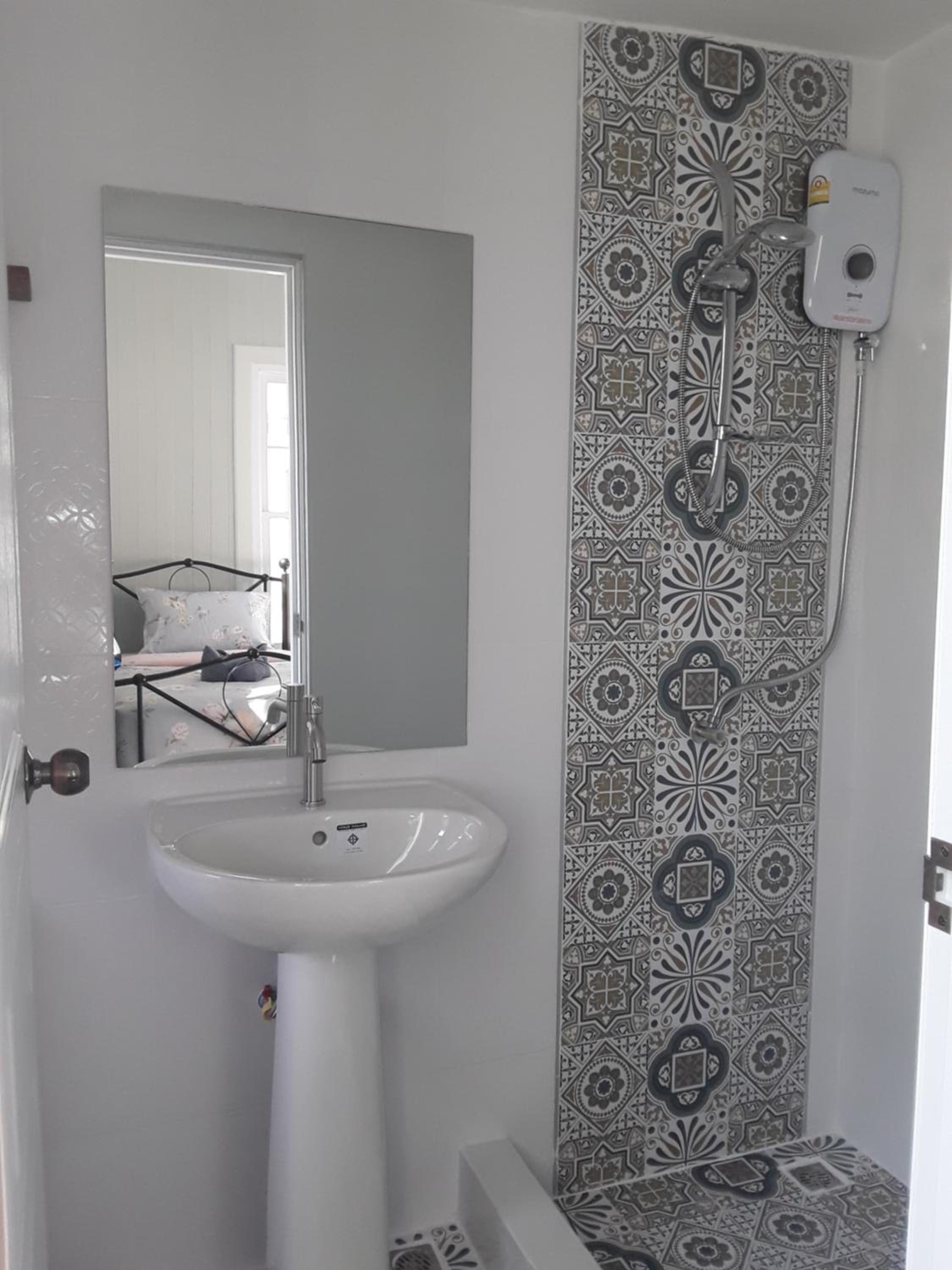 Cottage with Garden View