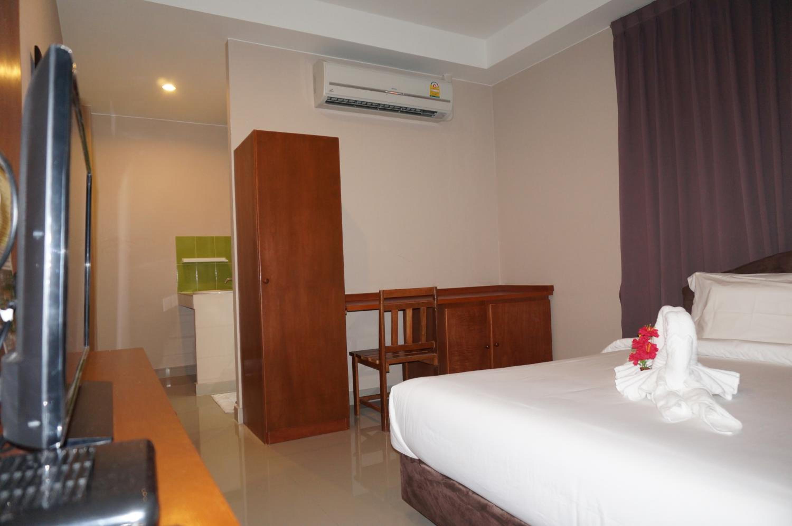 Deluxe Double Room with Balcony and Sea View
