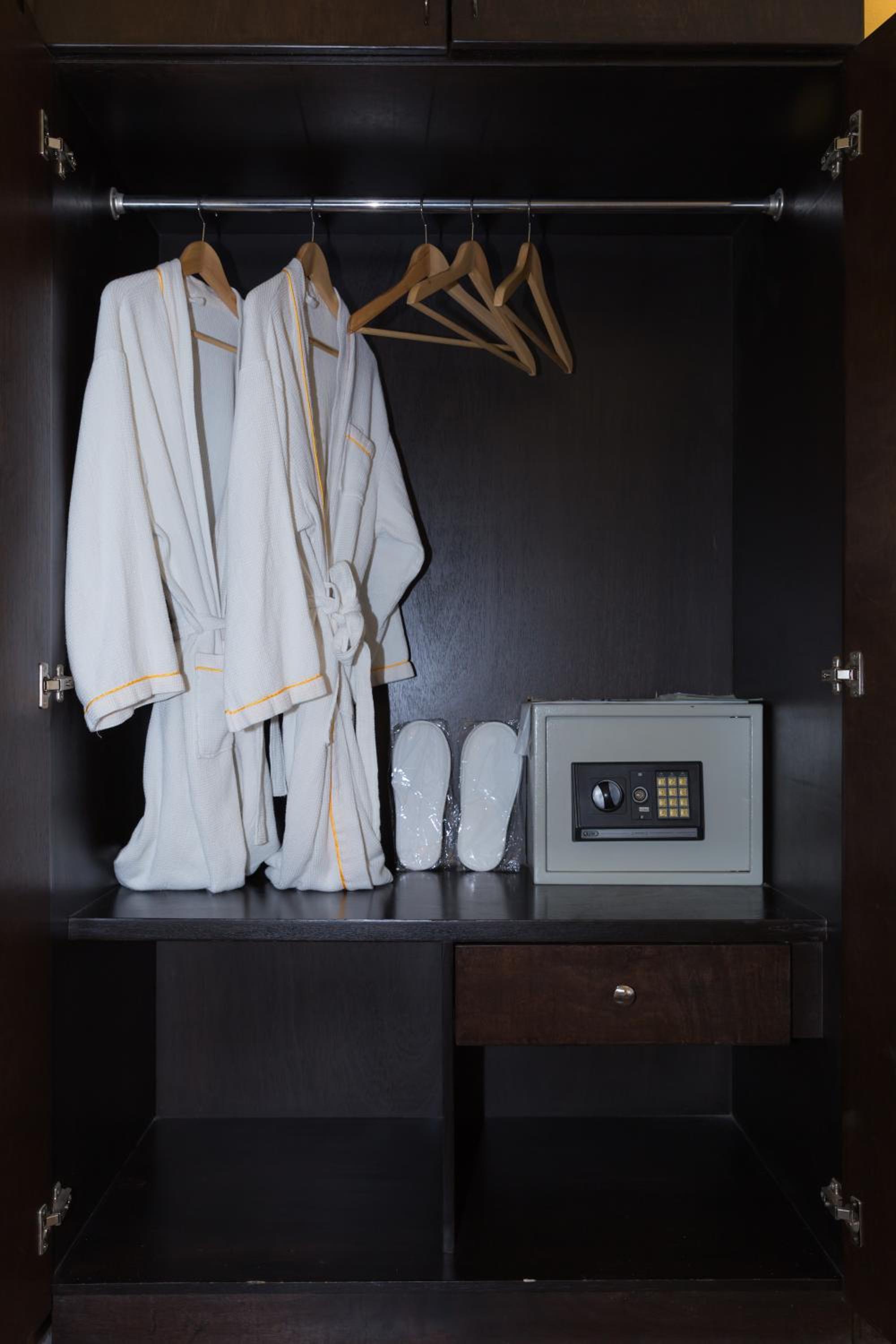 Super Deluxe Plus Double Room 