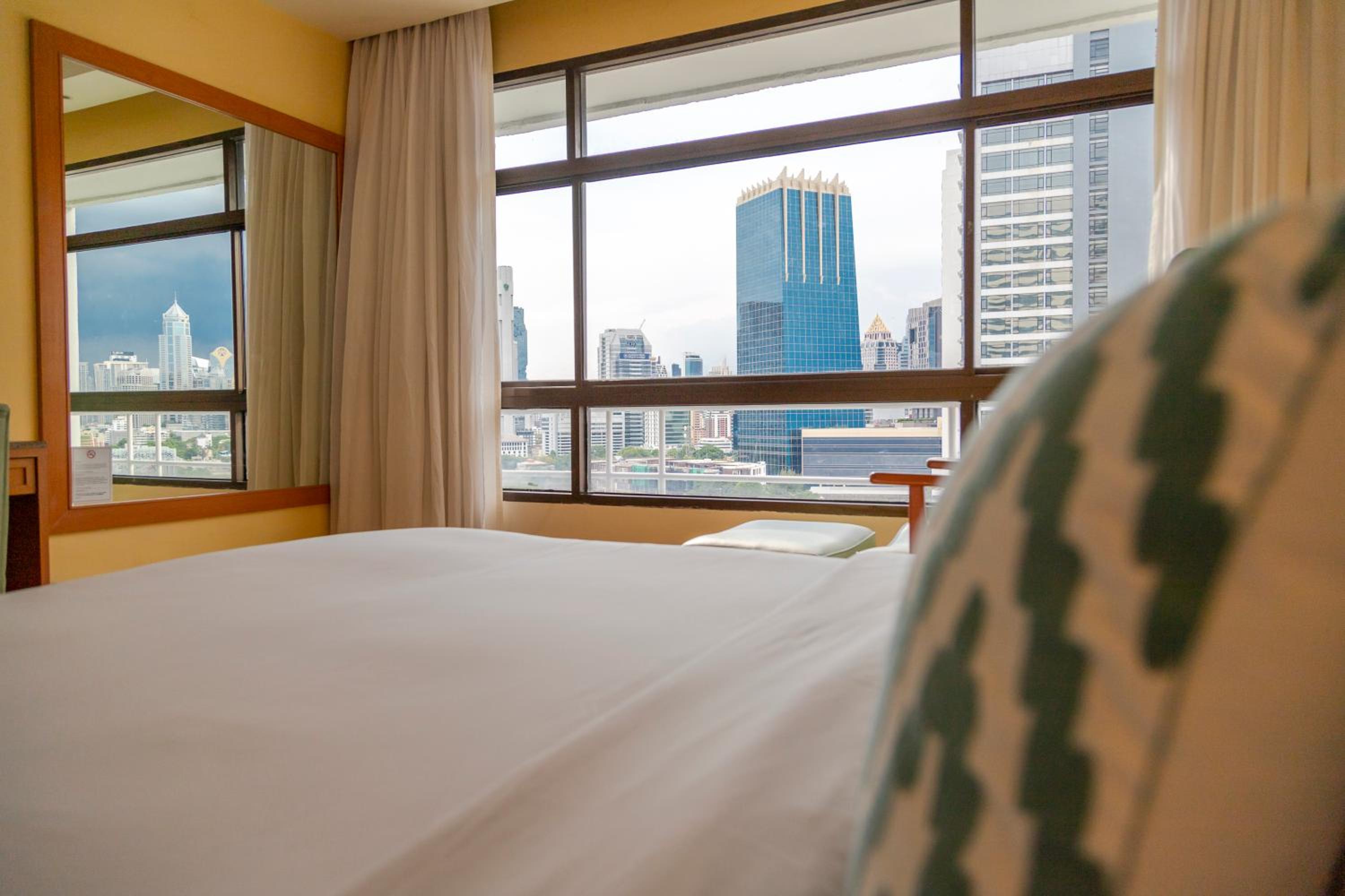 Pinnacle Double or Twin Room