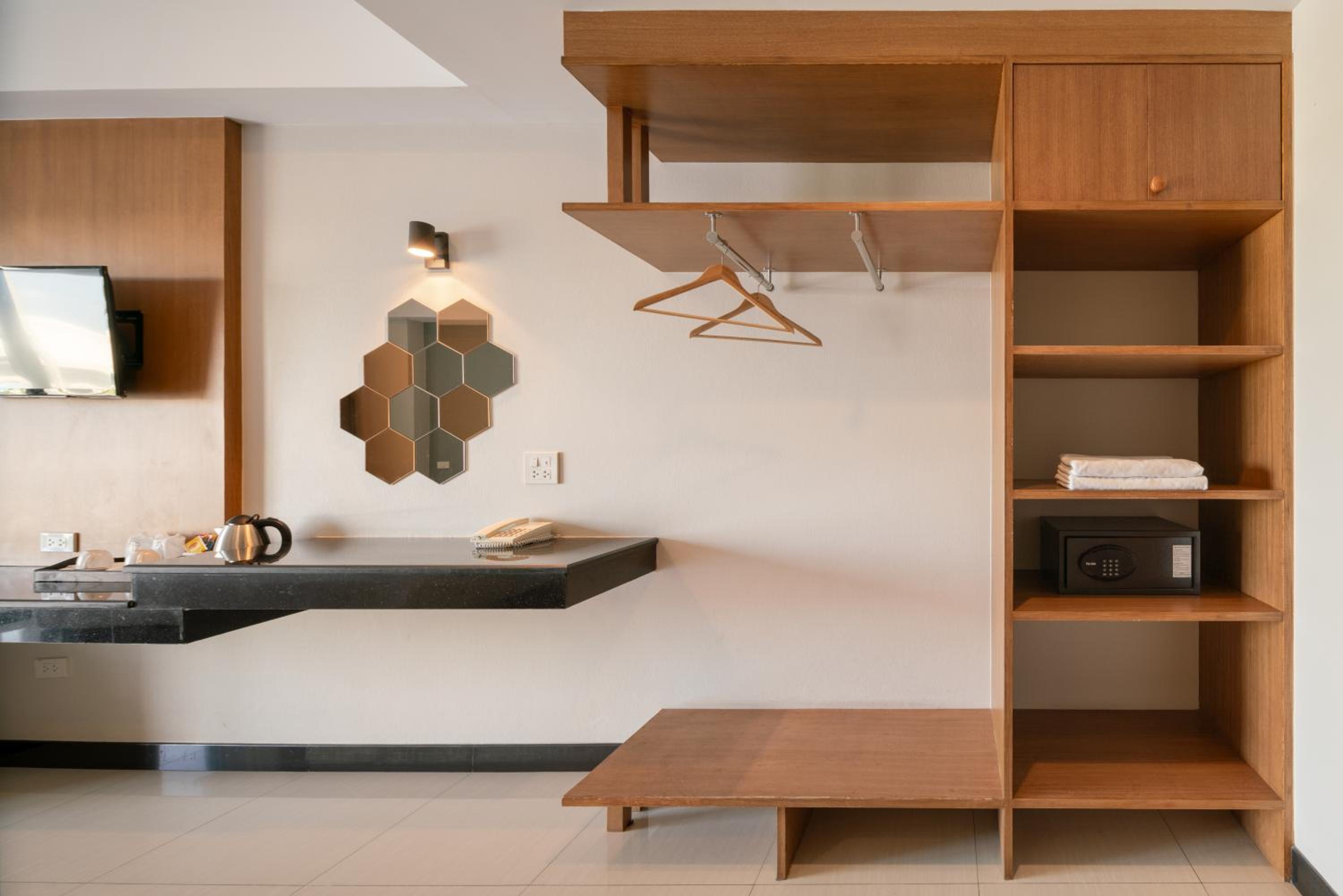 Deluxe Triple Room with Balcony