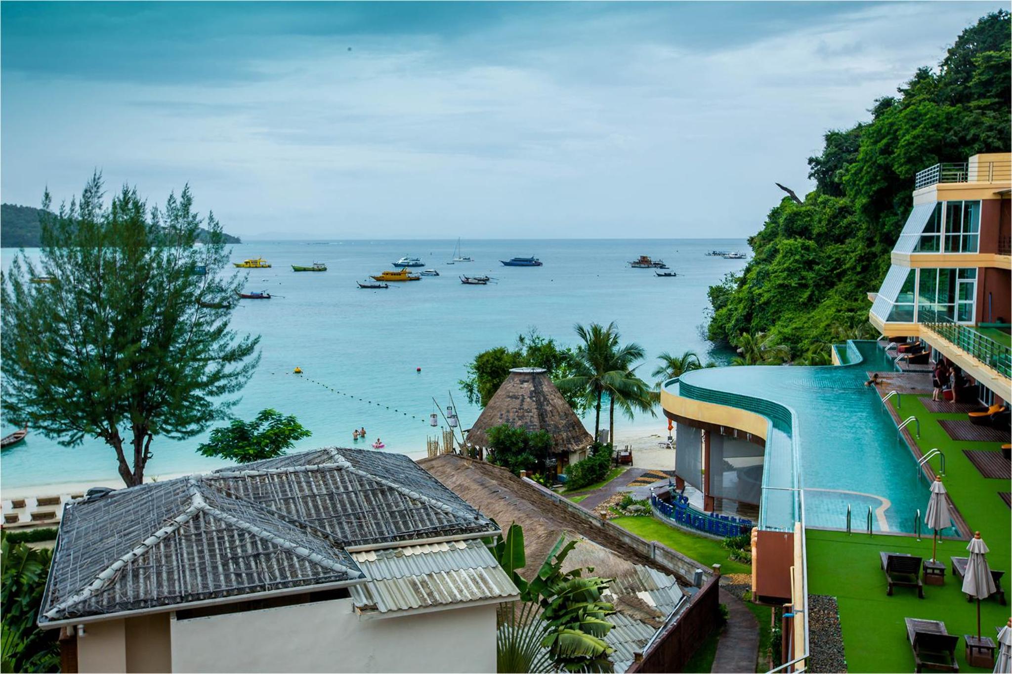 Luxury Double Room with Sea View