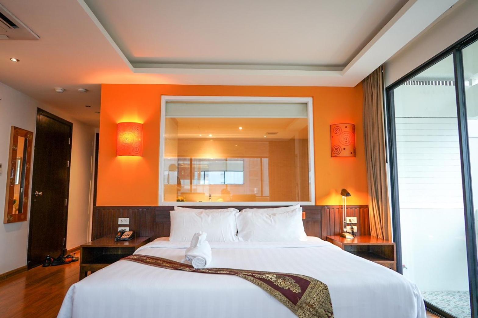 Premier Double Corner