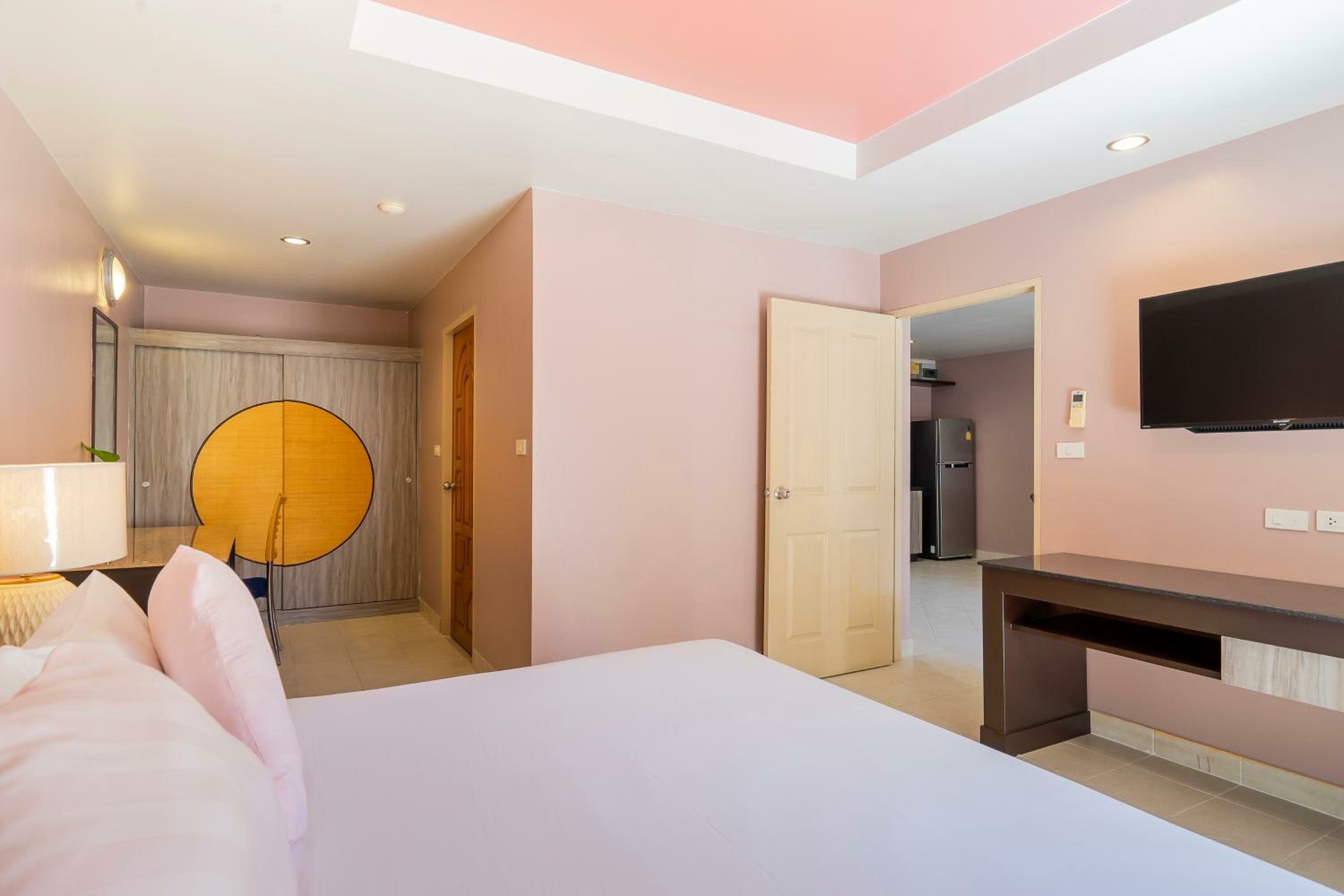 Junior Suite with Balcony