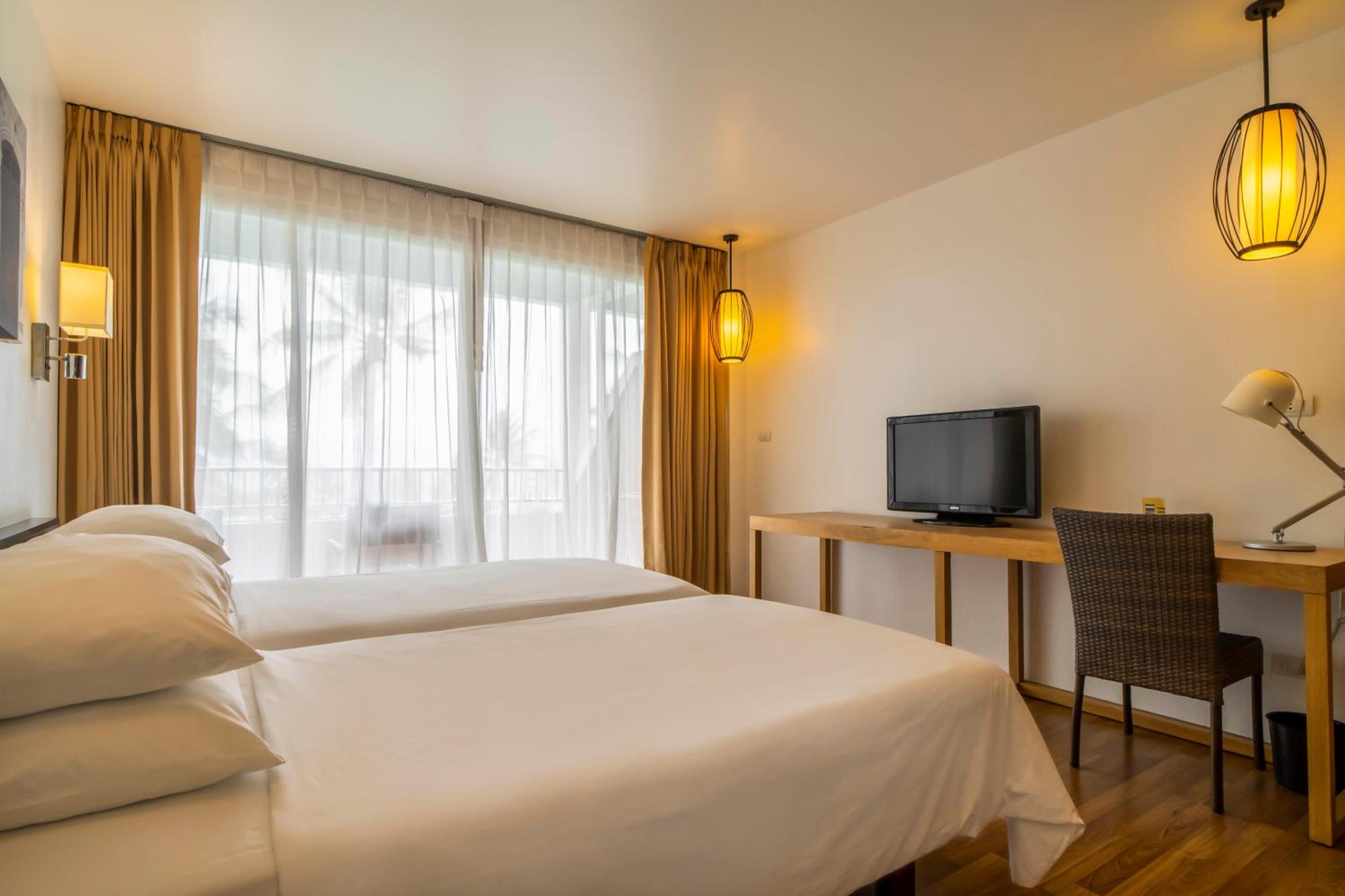 Deluxe Room With Two single Bed