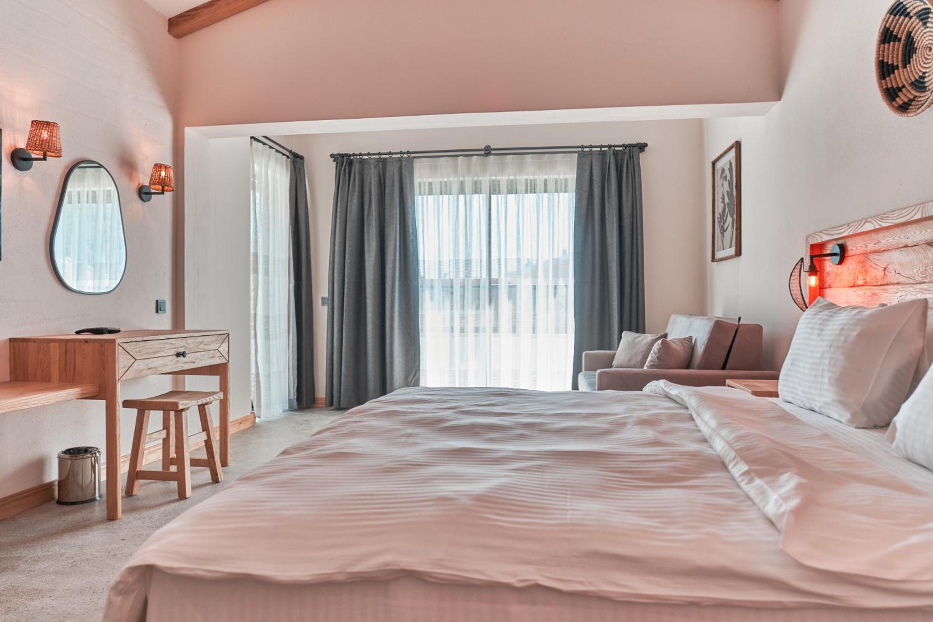 Penthouse Room with Jacuzzi