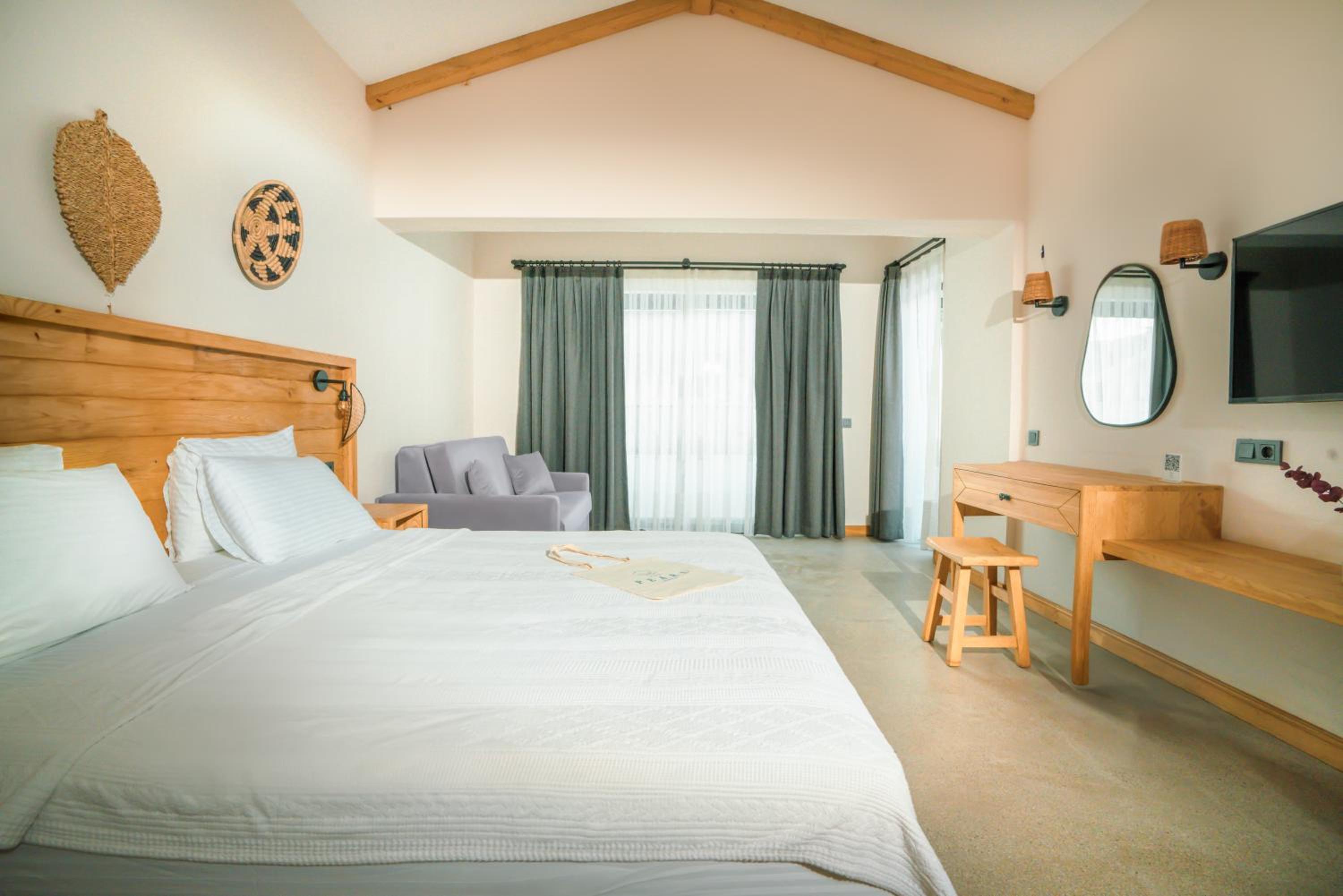 Penthouse Room with Jacuzzi