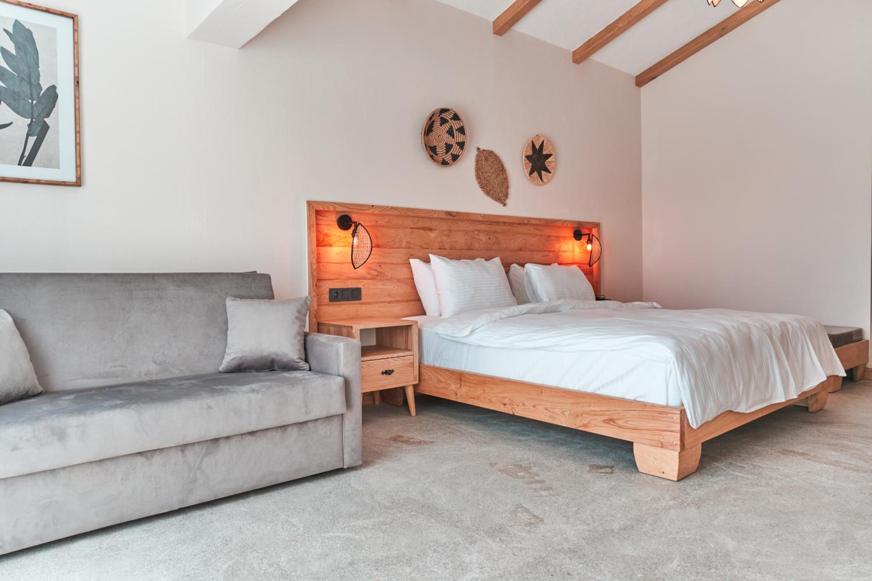 Penthouse Room with Jacuzzi