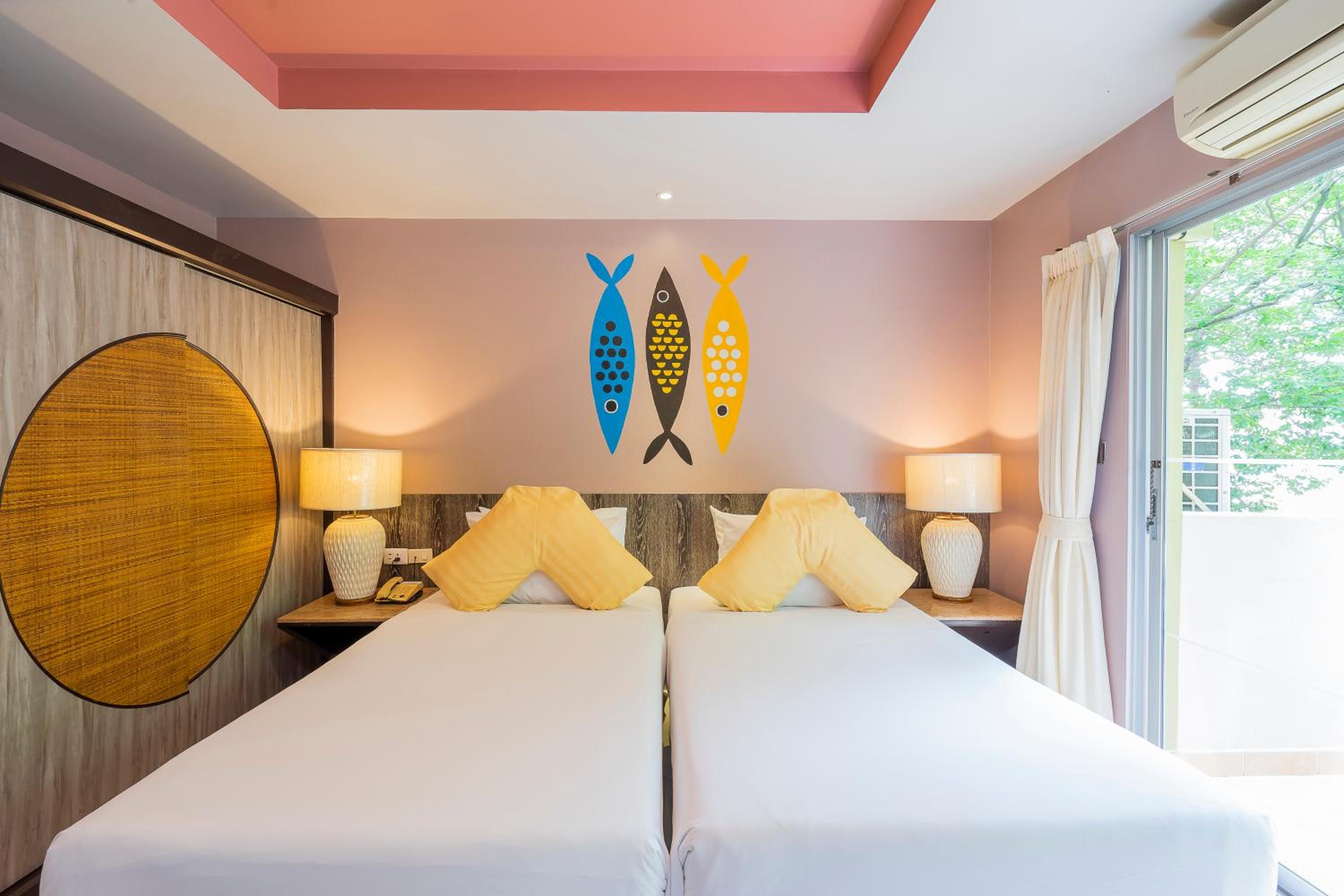 Twin Room with Pool View