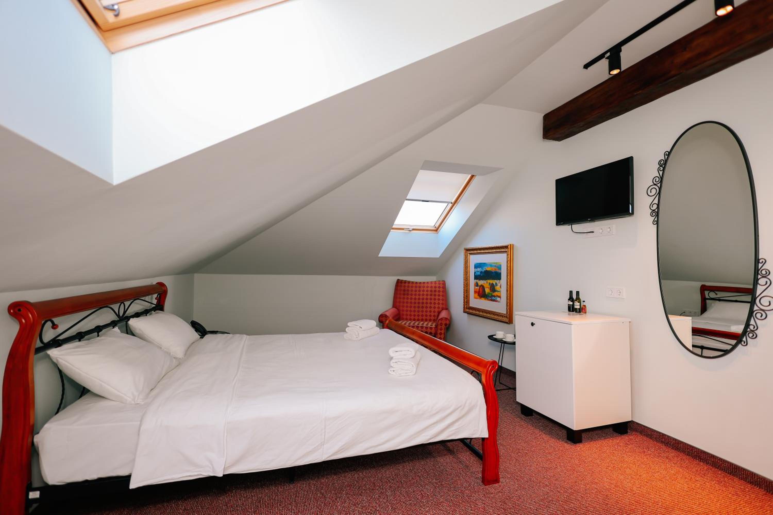 Deluxe Triple Room