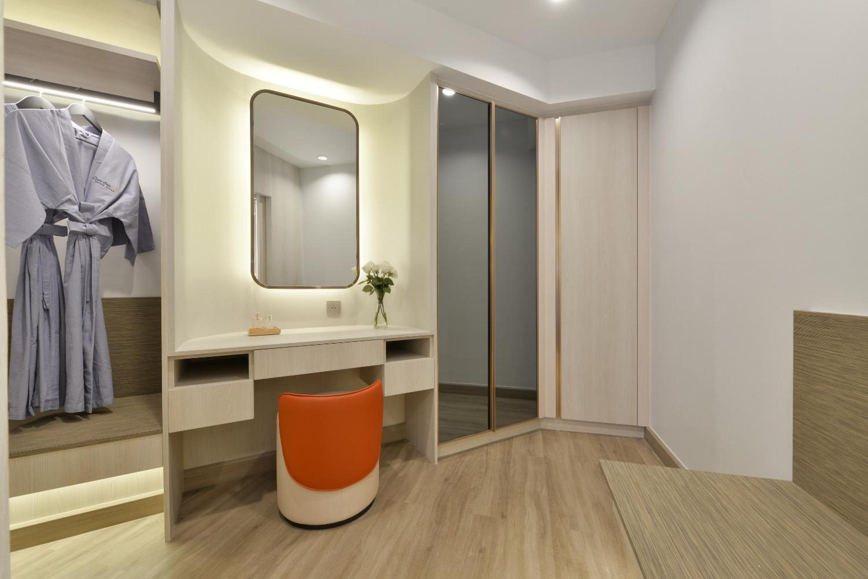 One-Bedroom Presidential Suite