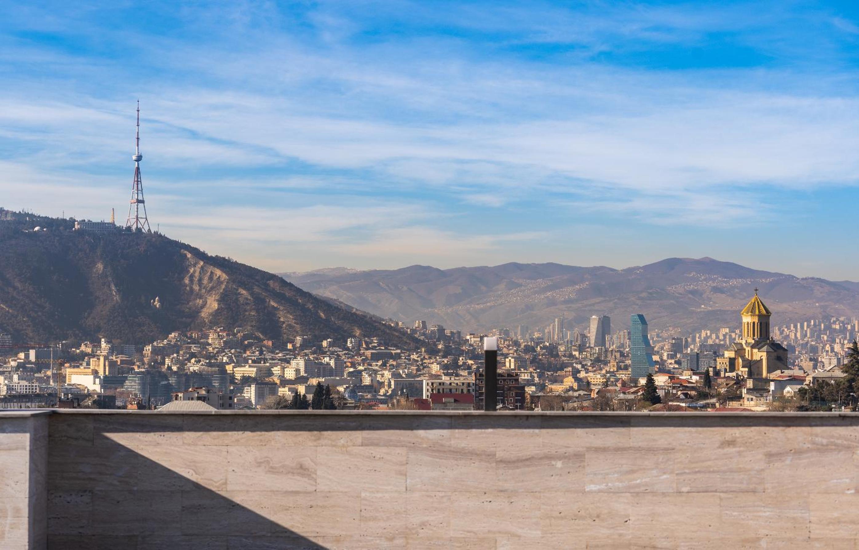 Deluxe Double or Twin Room with City View