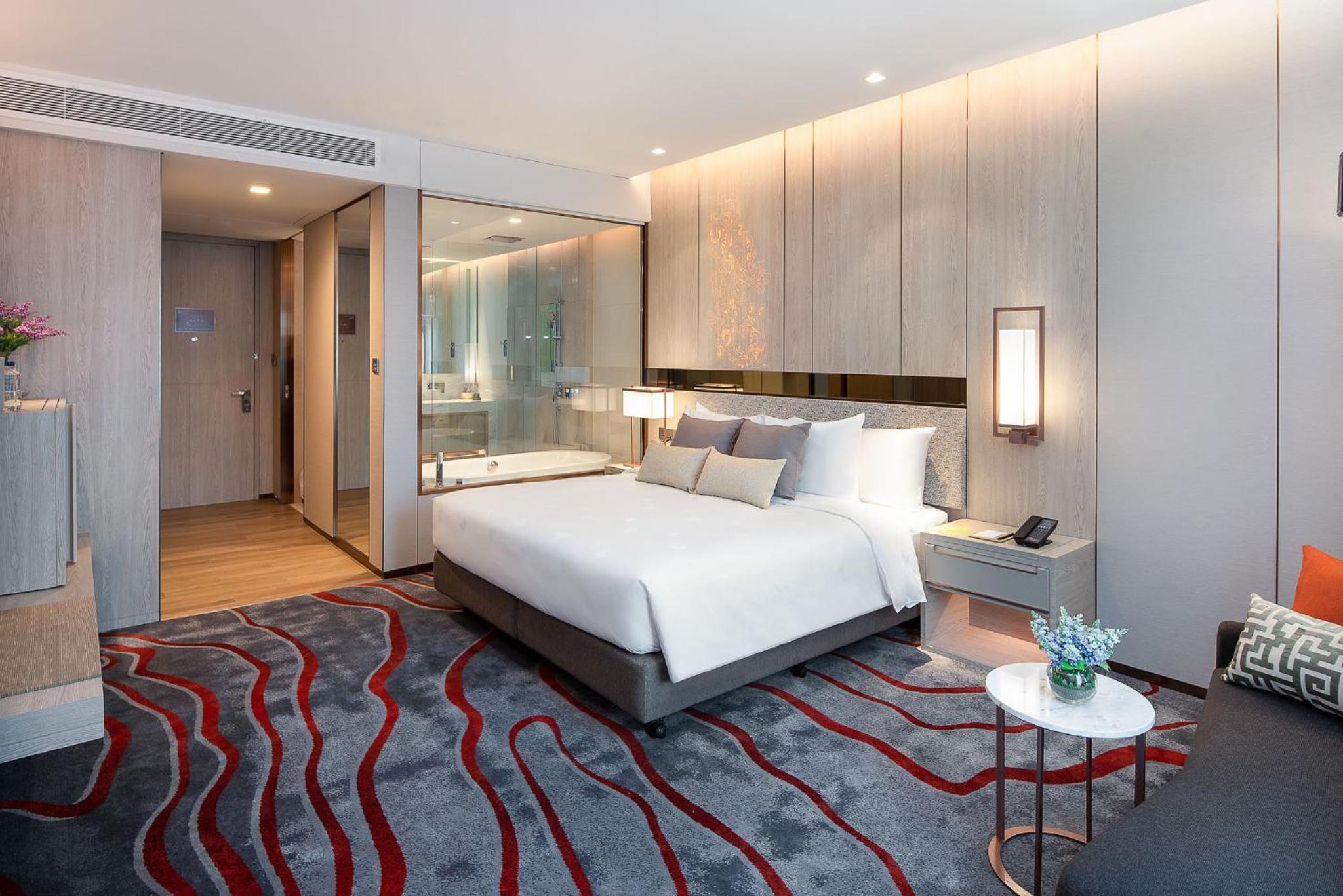 Superior King Room