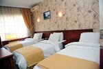 Standard Triple Room в Saray Hotel