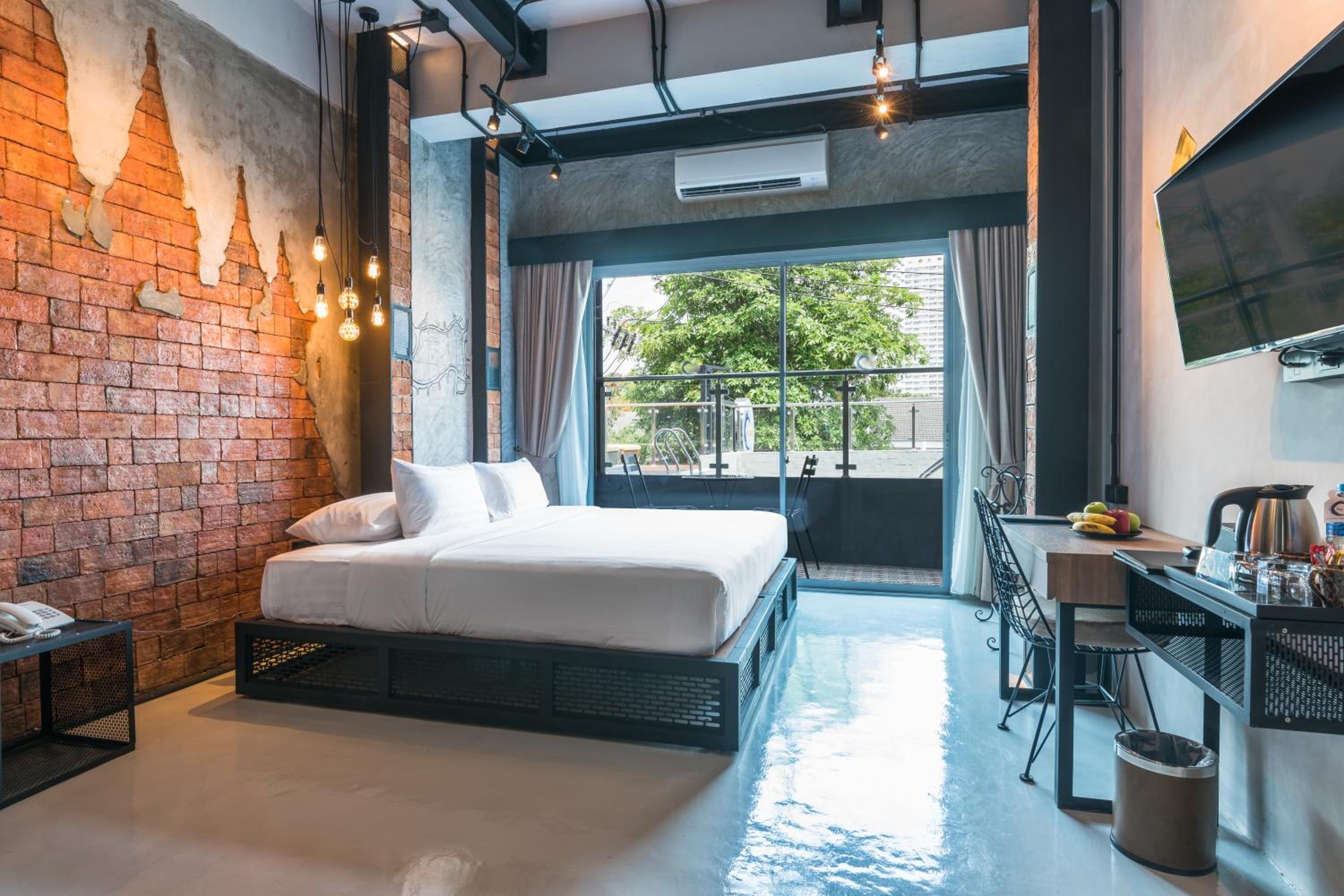 Deluxe Double or Twin Room with Sea View