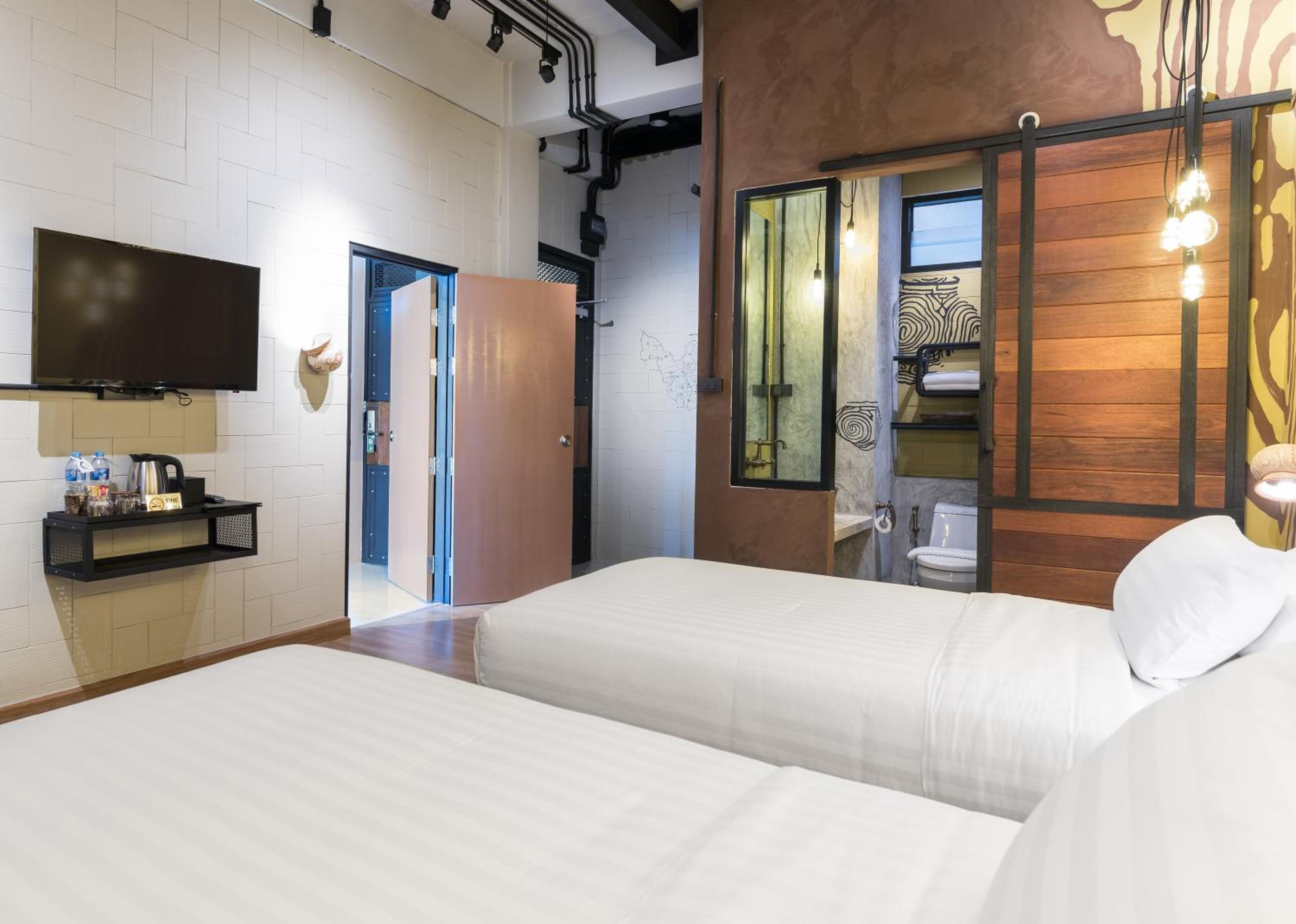 Deluxe Double or Twin Room with Sea View