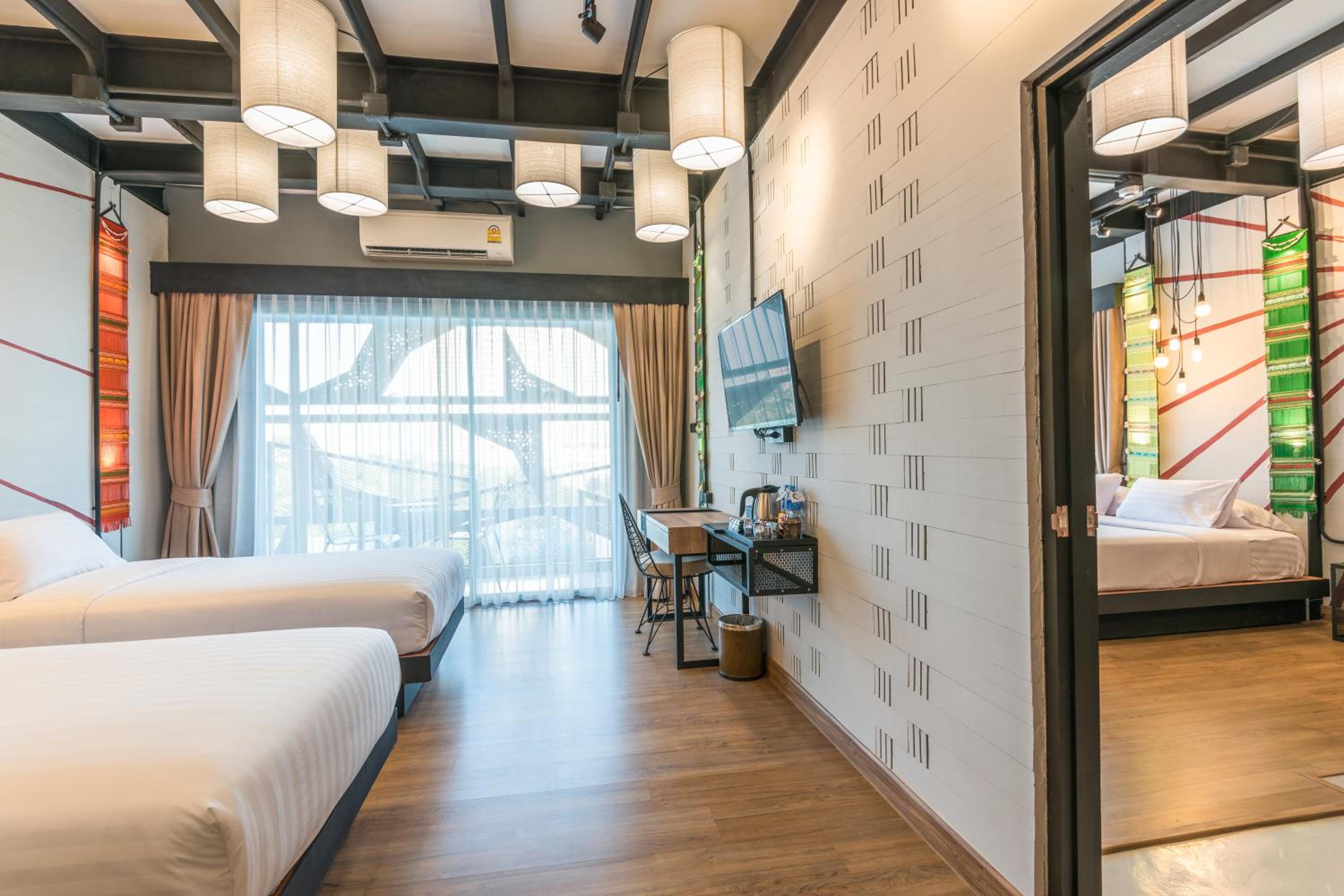 Deluxe Double or Twin Room with Sea View