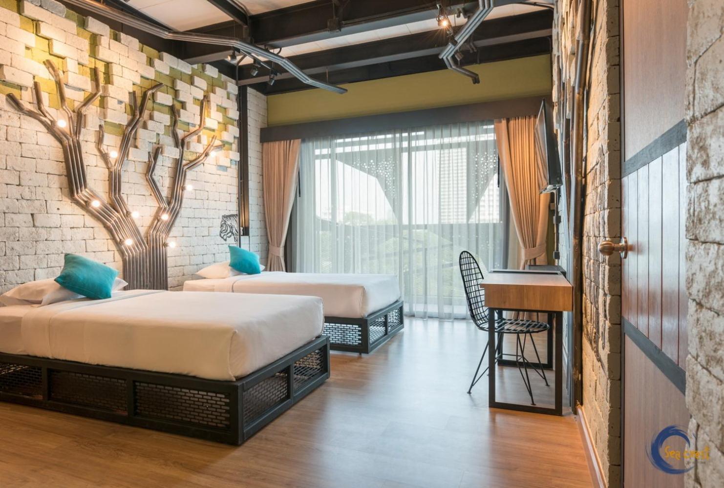 Deluxe Double or Twin Room with Sea View