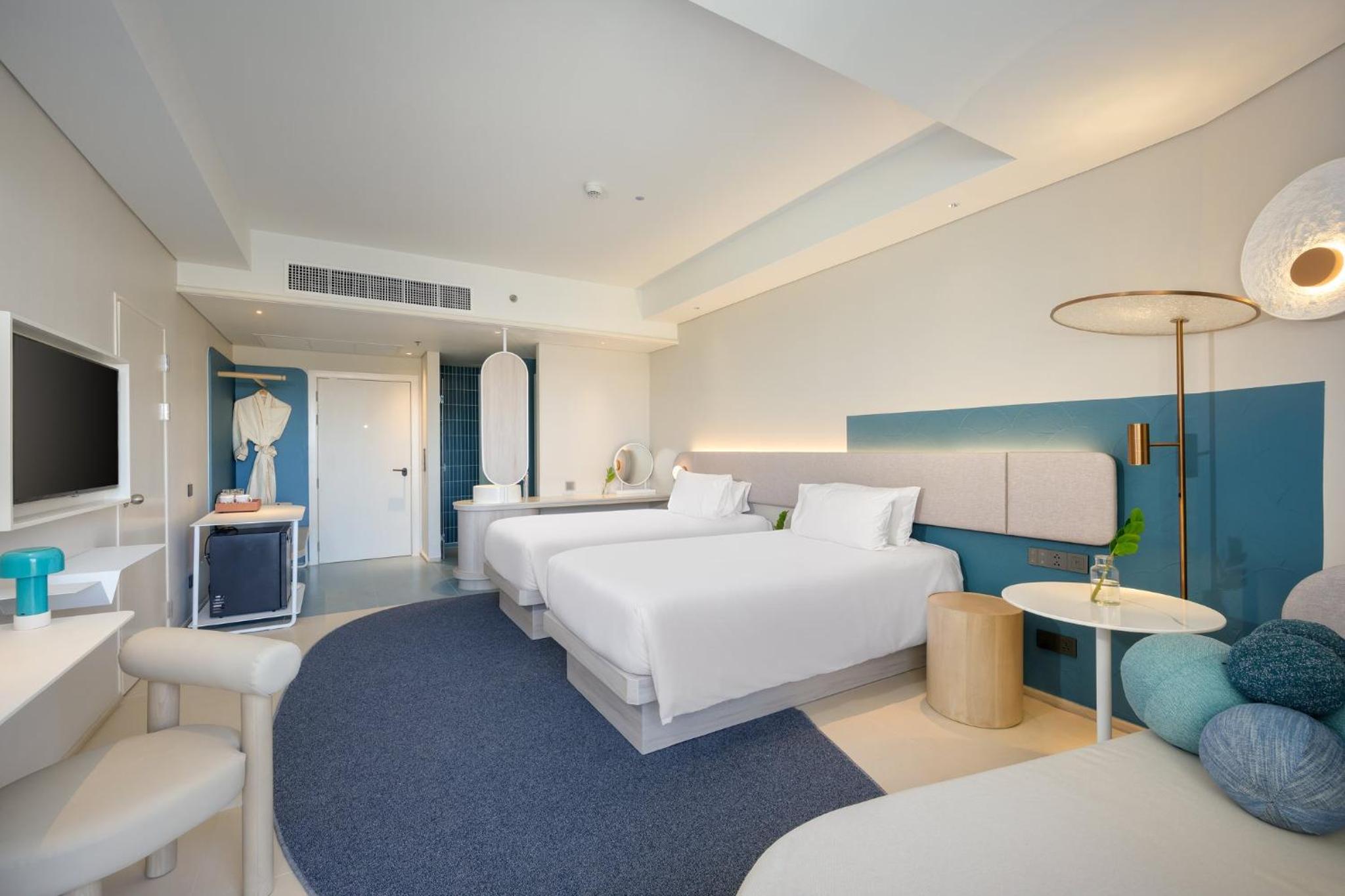 Superior City View Double/Double