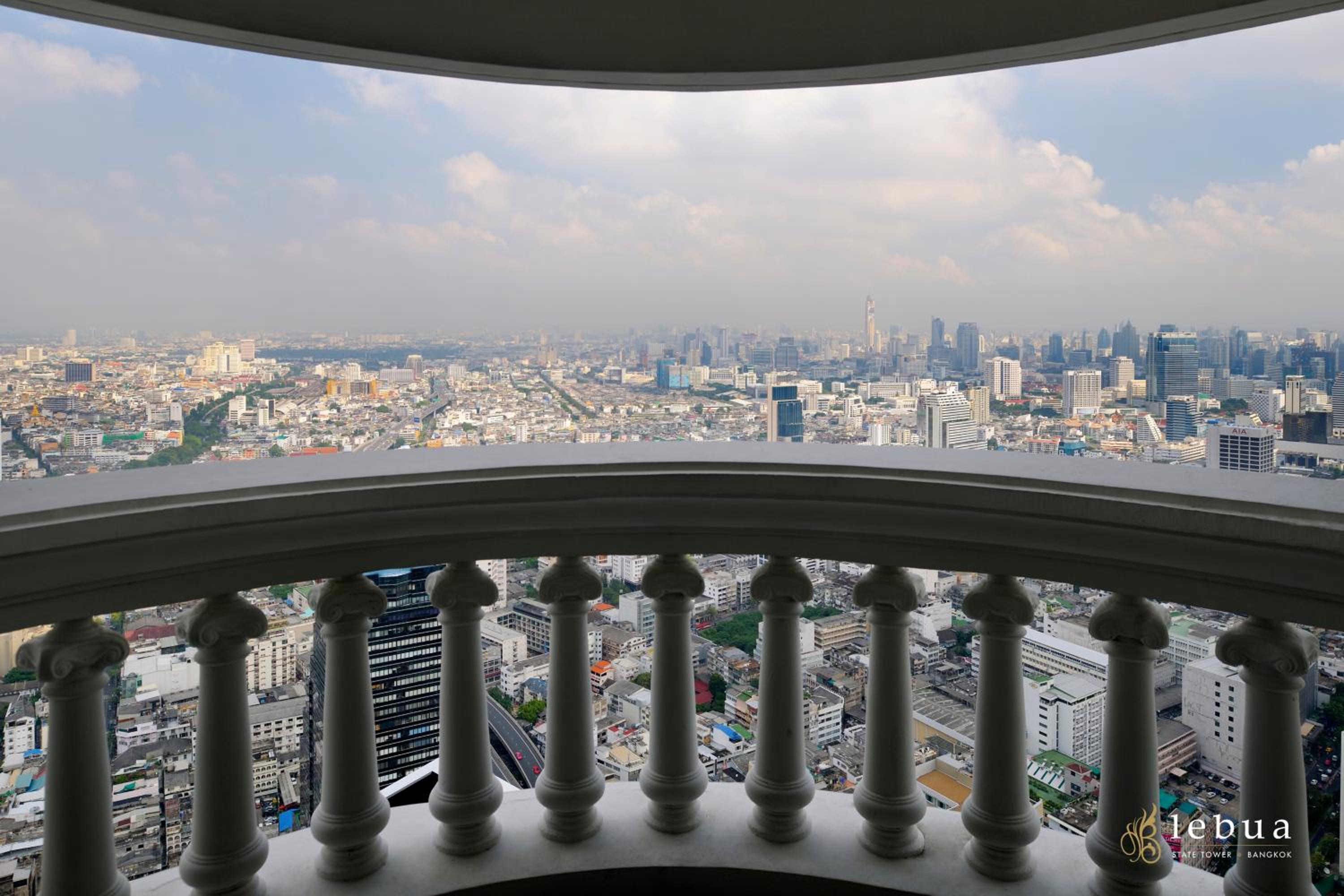 lebua Premium Suite City View 