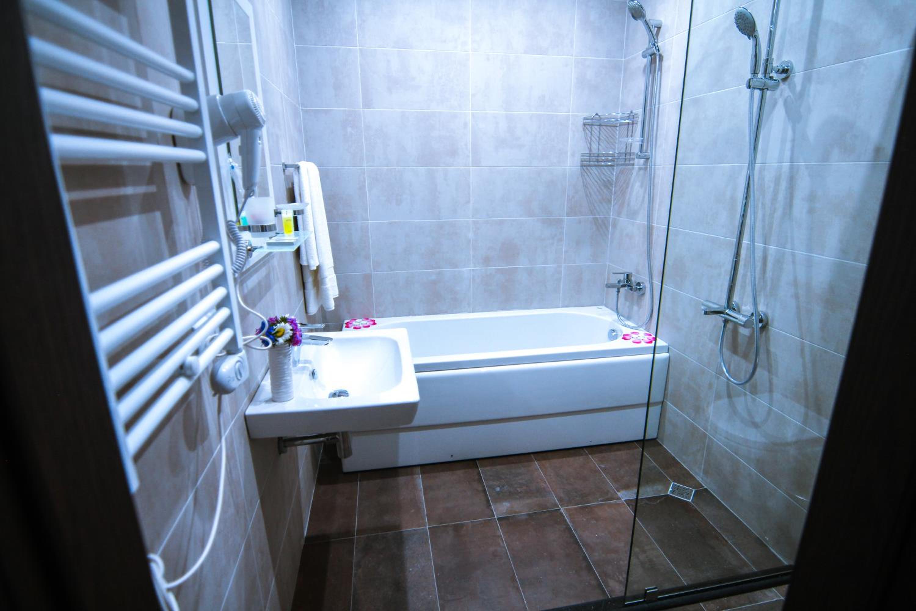 Deluxe Suite with Sea View