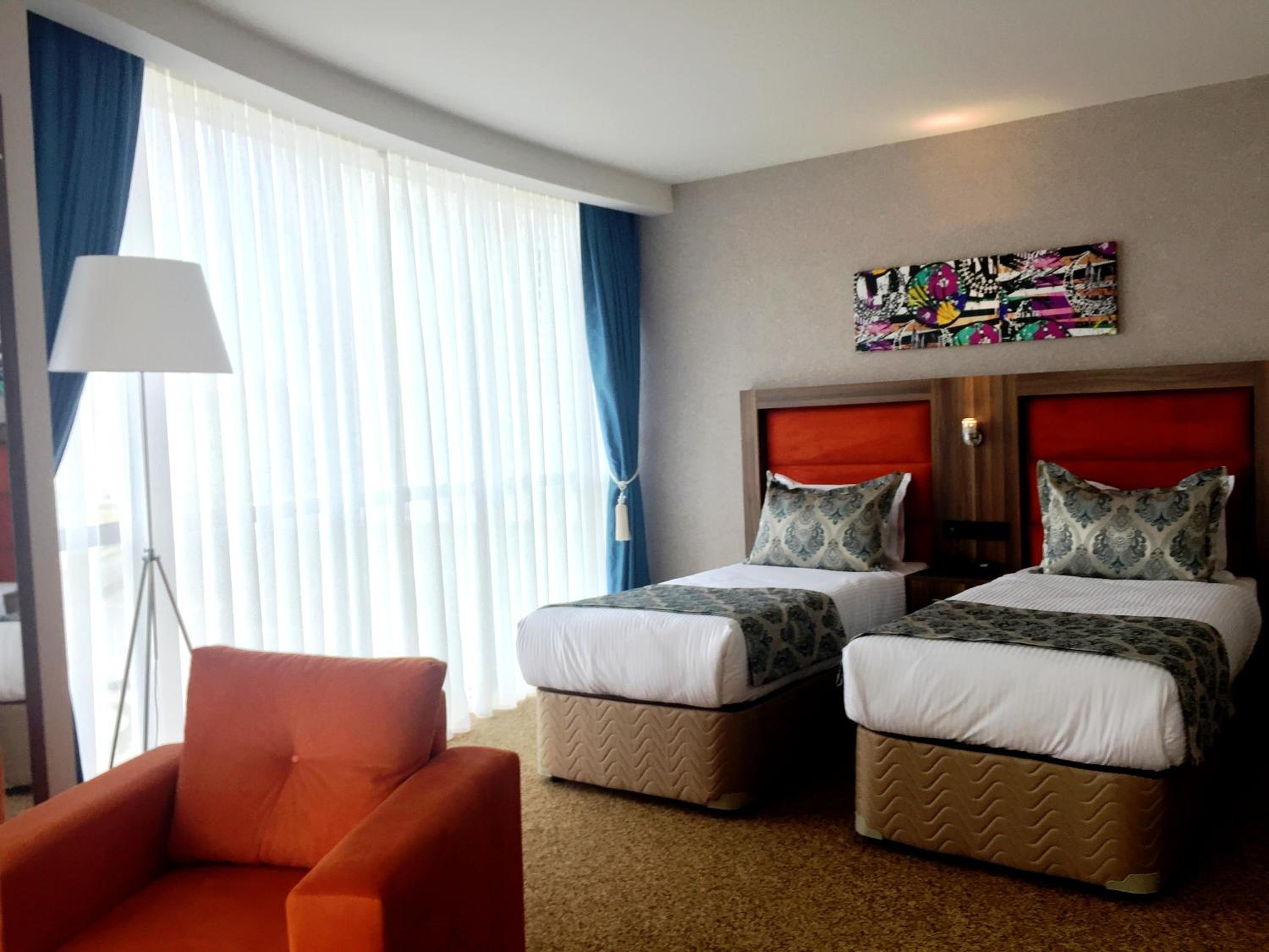 Twin Room with Sea View