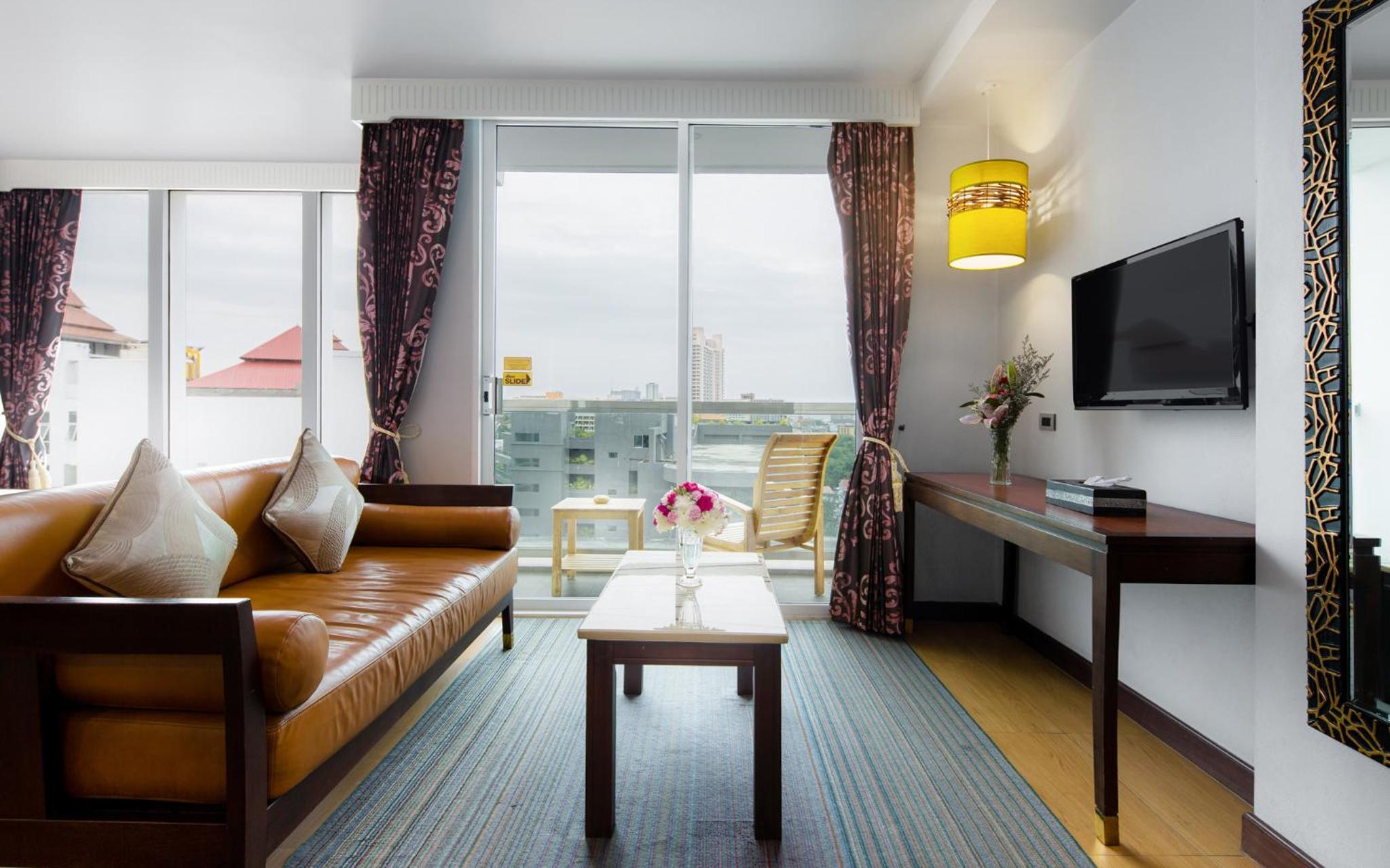 Superior Twin Room