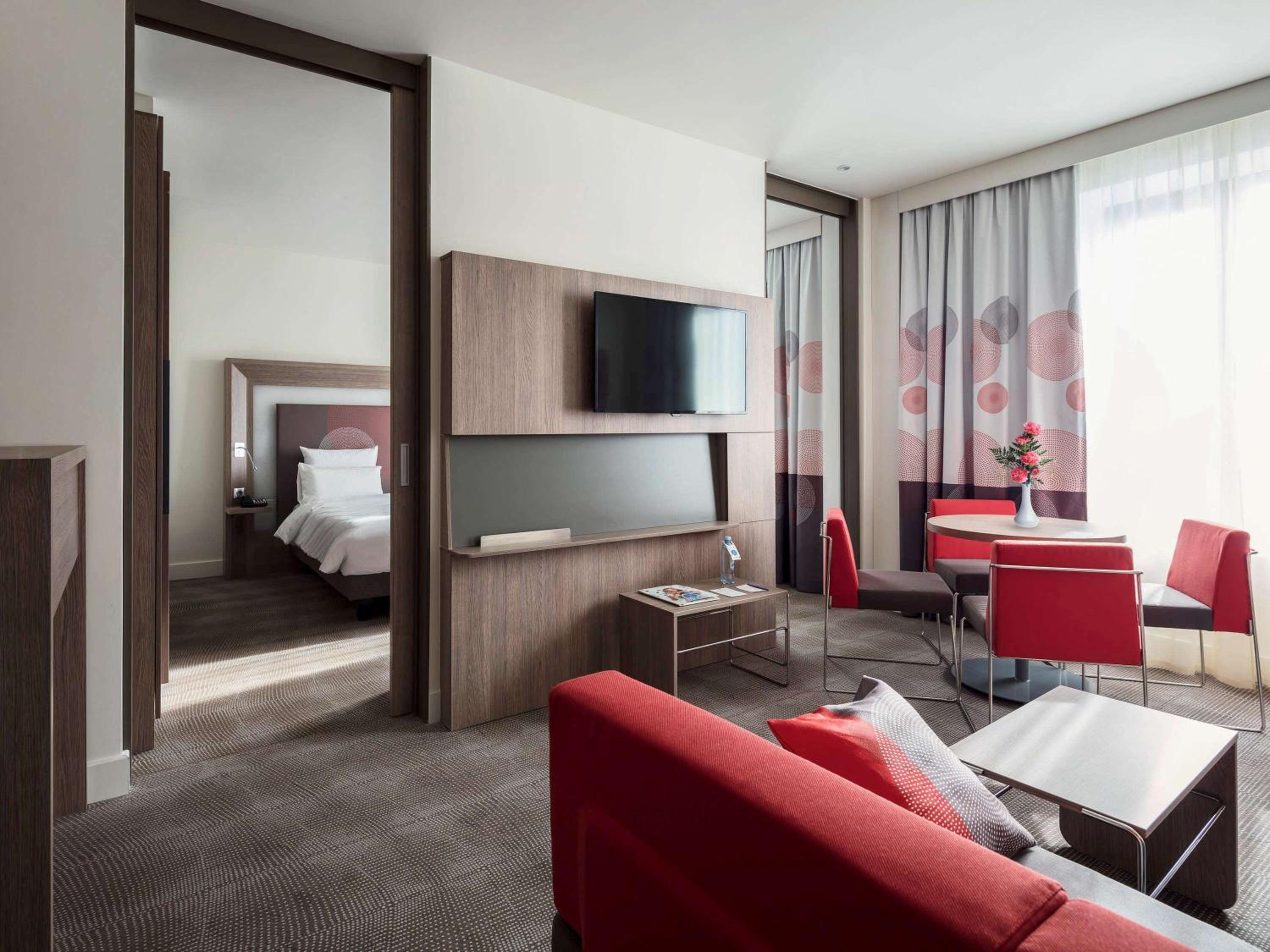 Junior King Suite