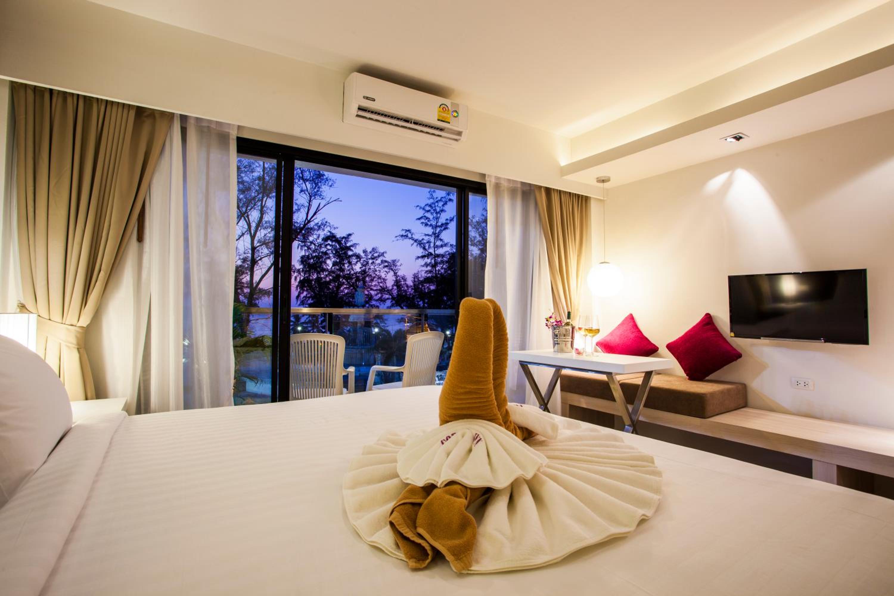 Coral Deluxe Double Room with Sea View