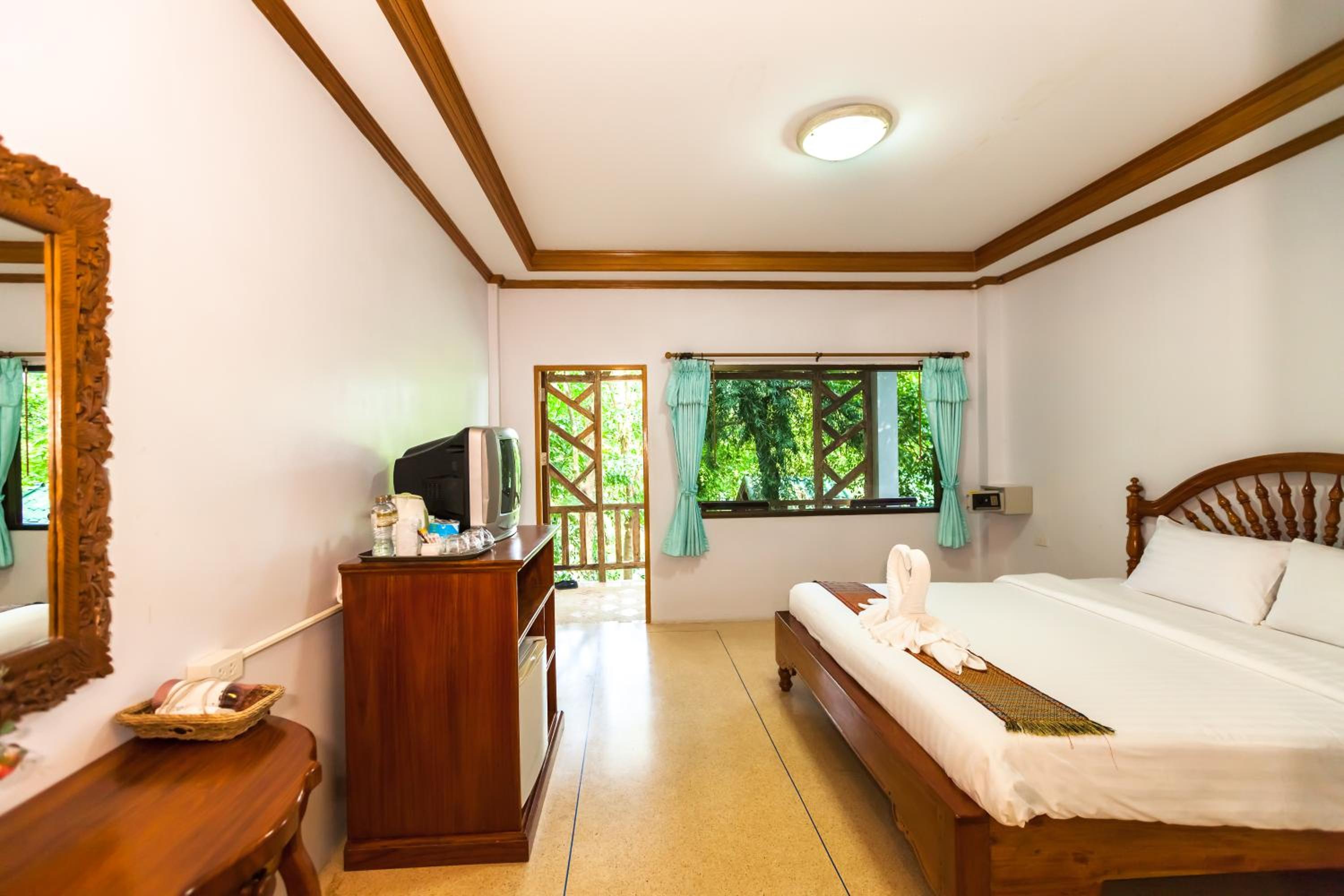 Standard Double or Twin Room - Hillside