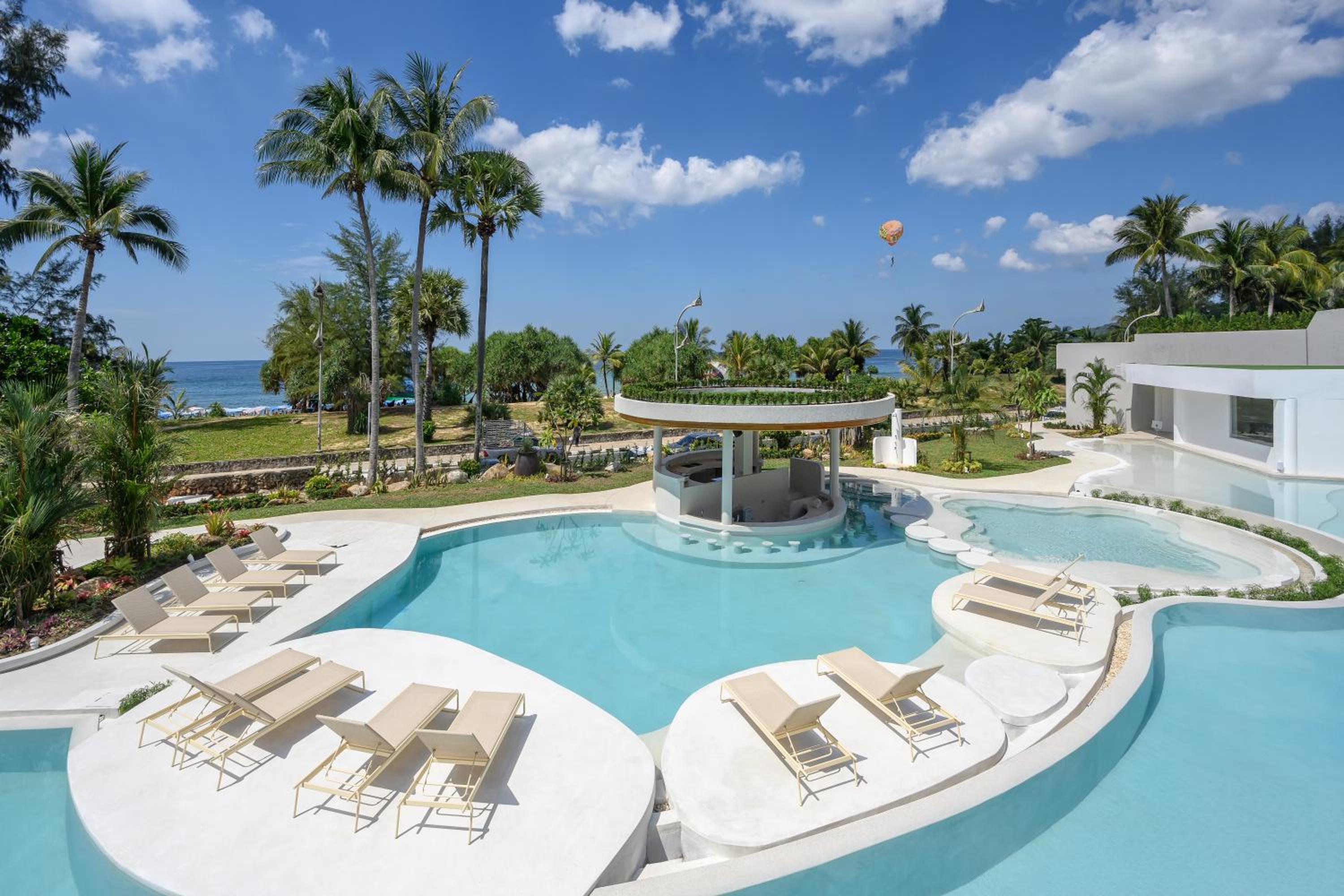 Lagoon Pool View Deluxe Terrace
