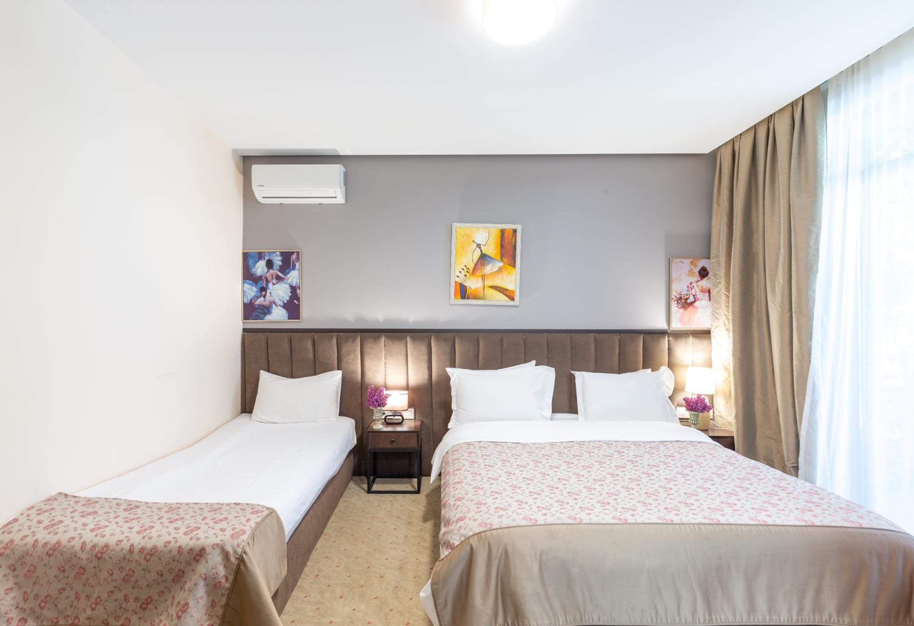 Triple Room with Garden View