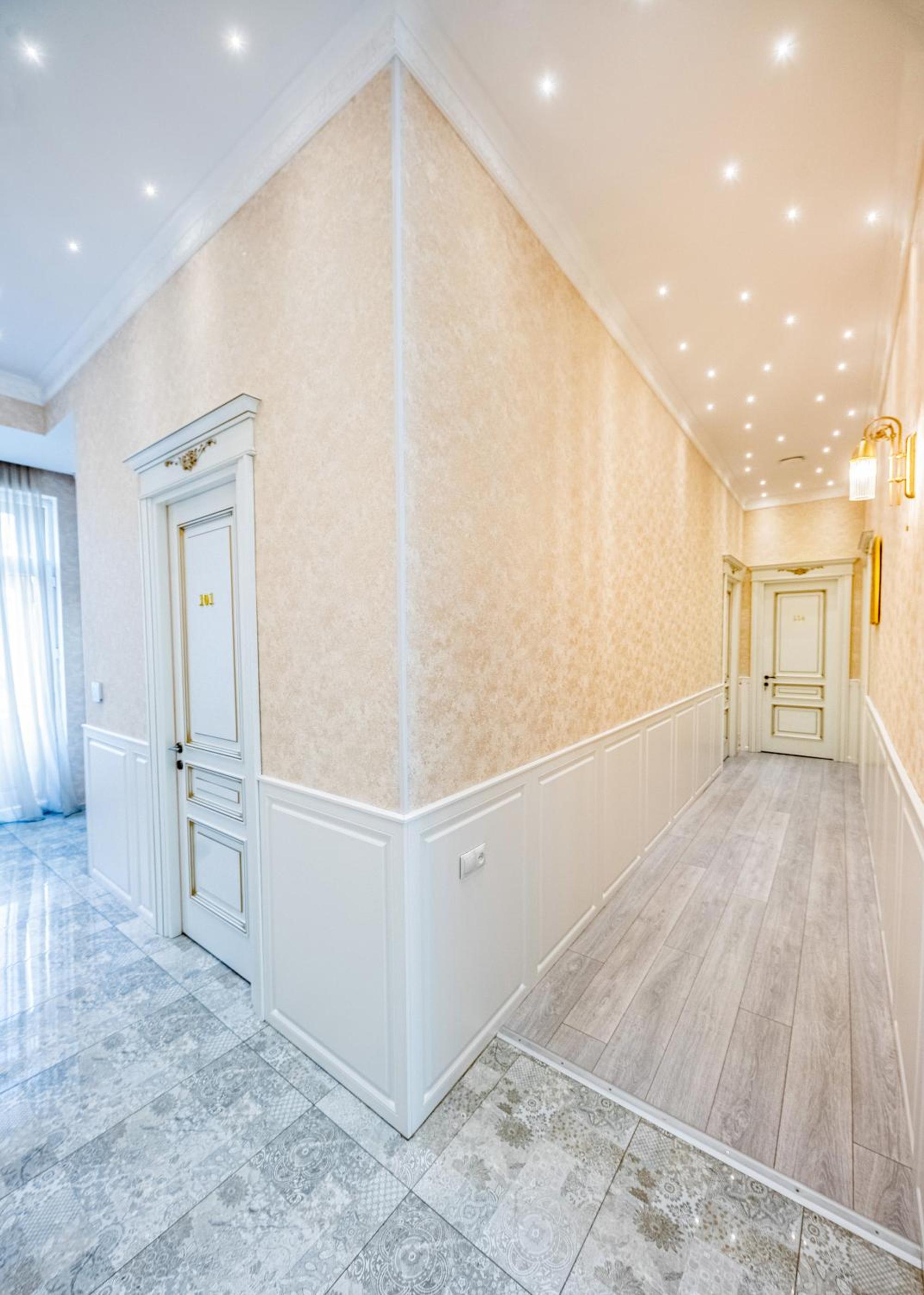 King Room with Balcony