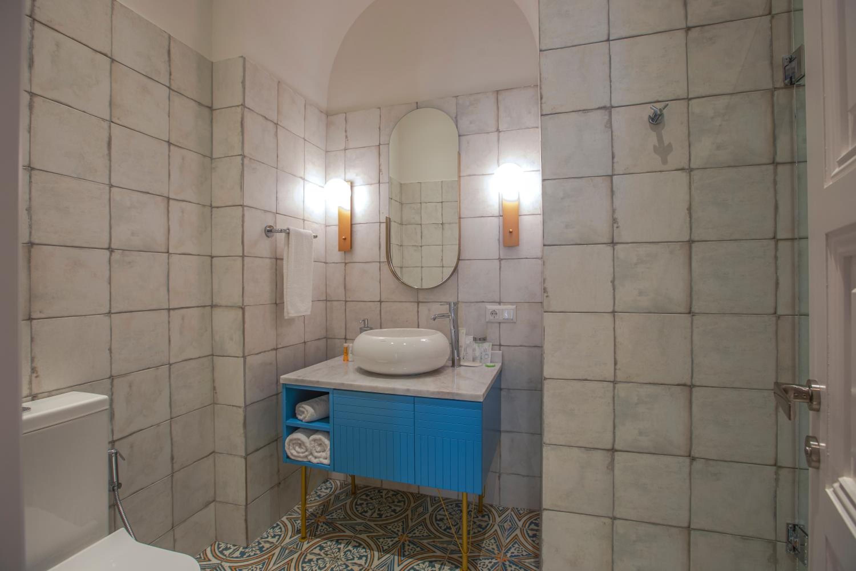 Deluxe Double or Twin Room with Balcony