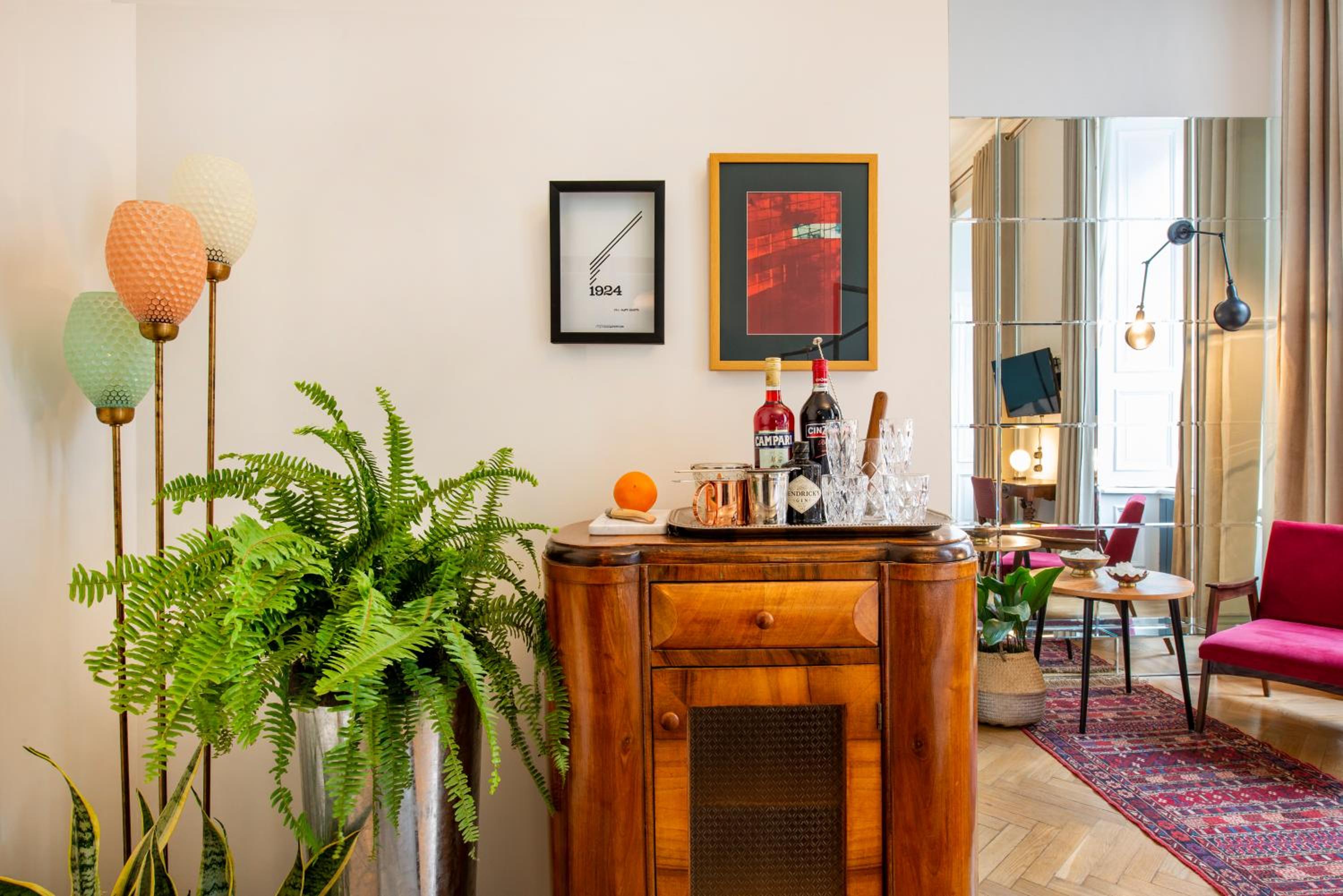 Luxury Suite with Balcony