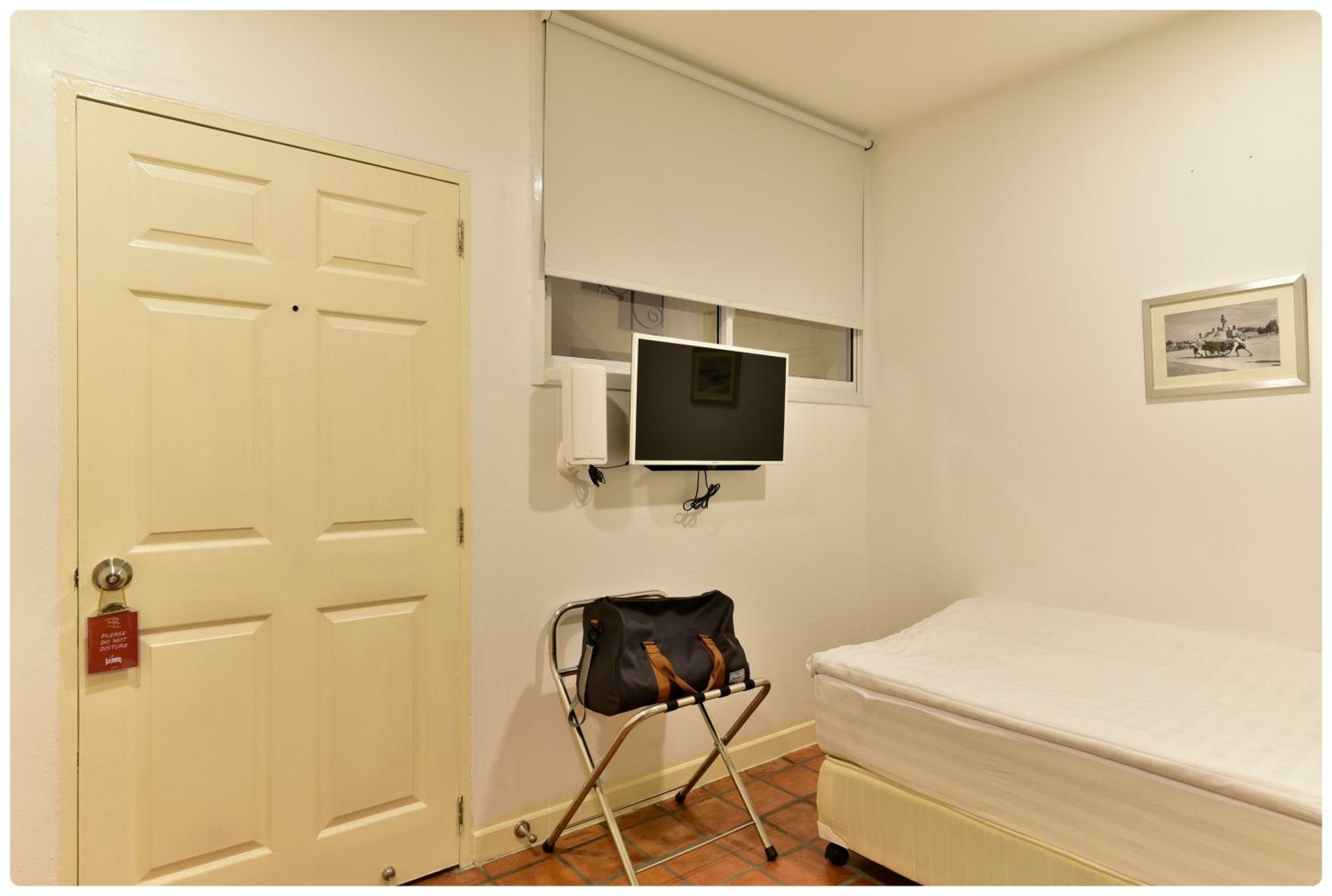 Standard Single Room - no window