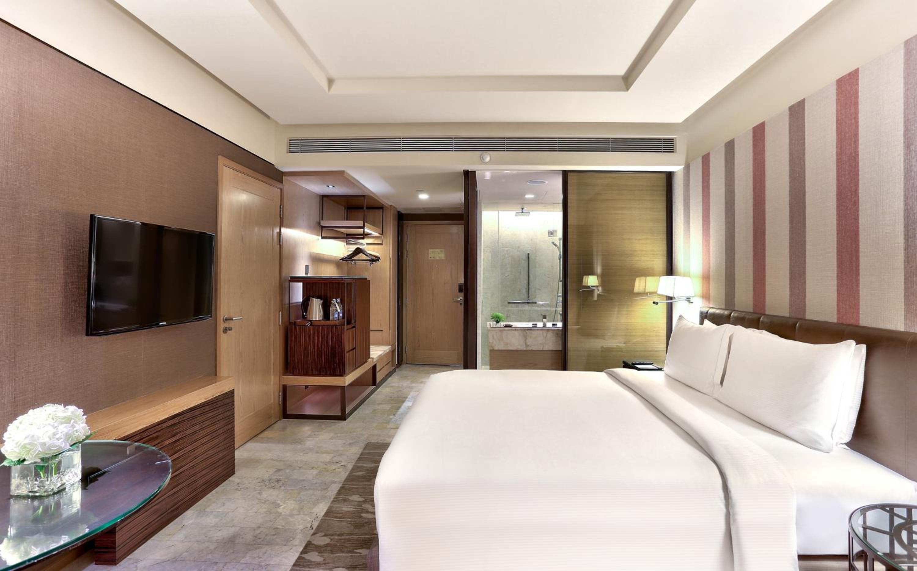 King Guest Room