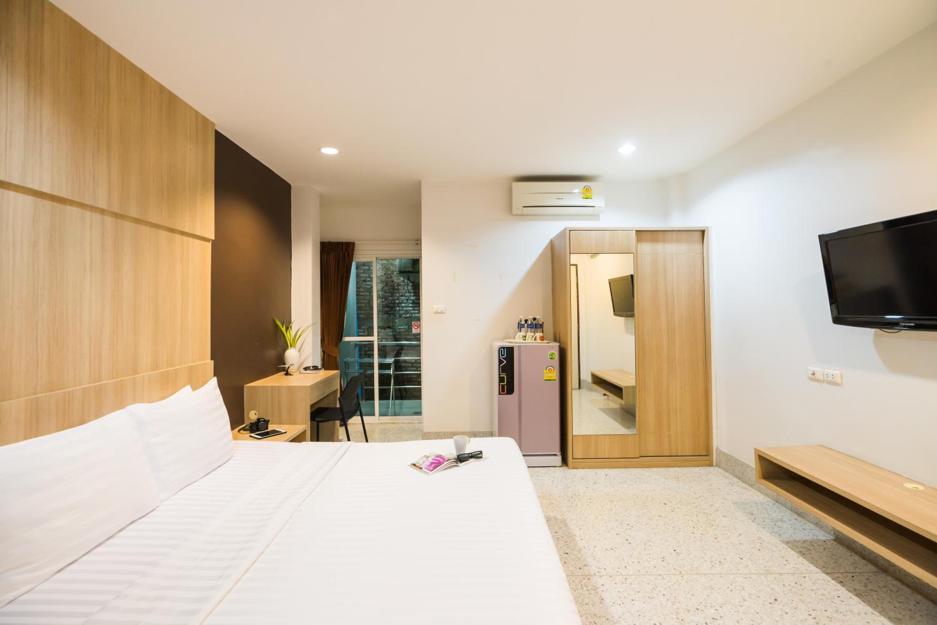 Standard Triple Room without a Window